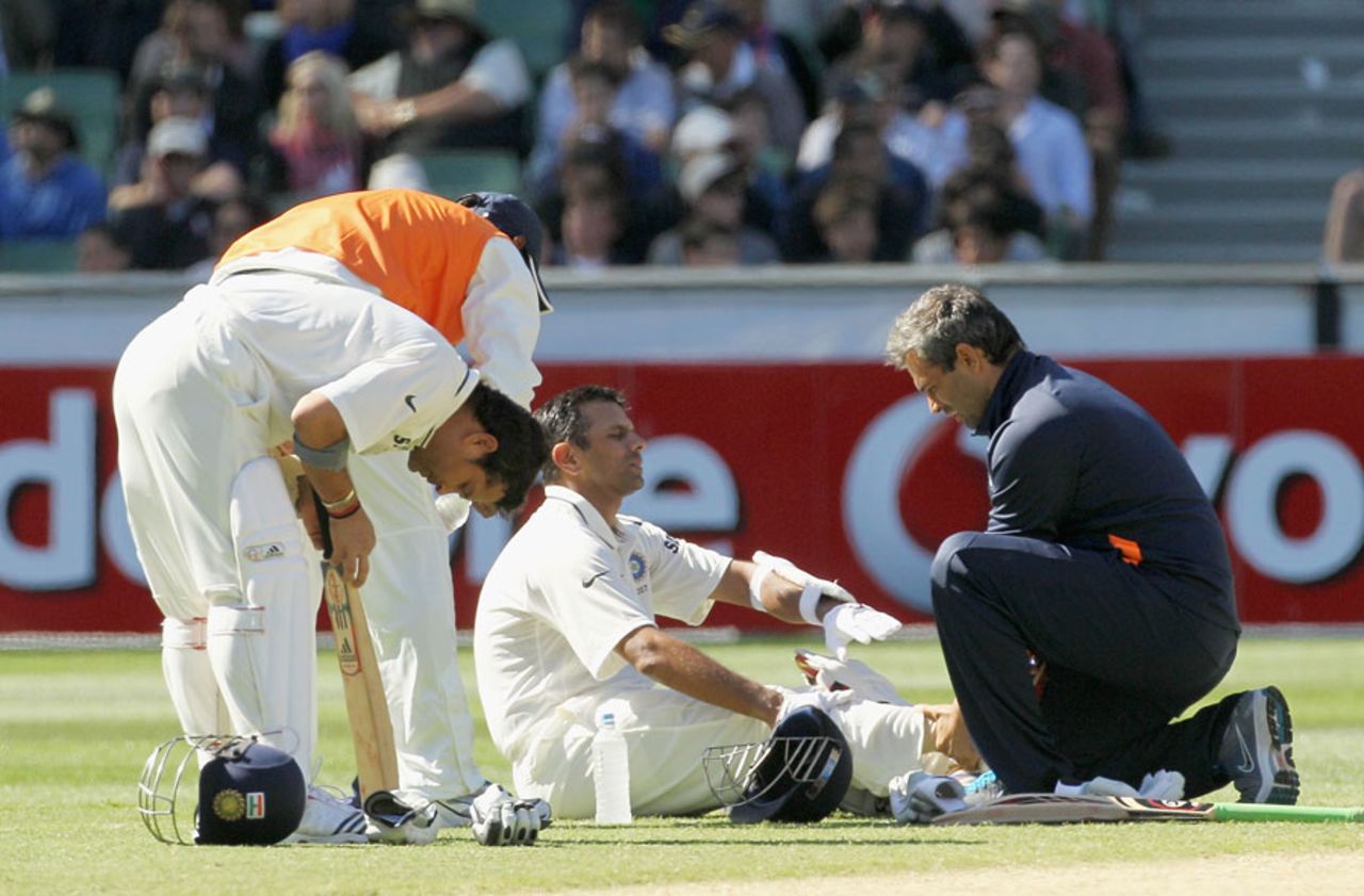 Rahul Dravid needed some attention during a typically solid innings, Australia v India, 1st Test, Melbourne, 2nd day, December 27, 2011