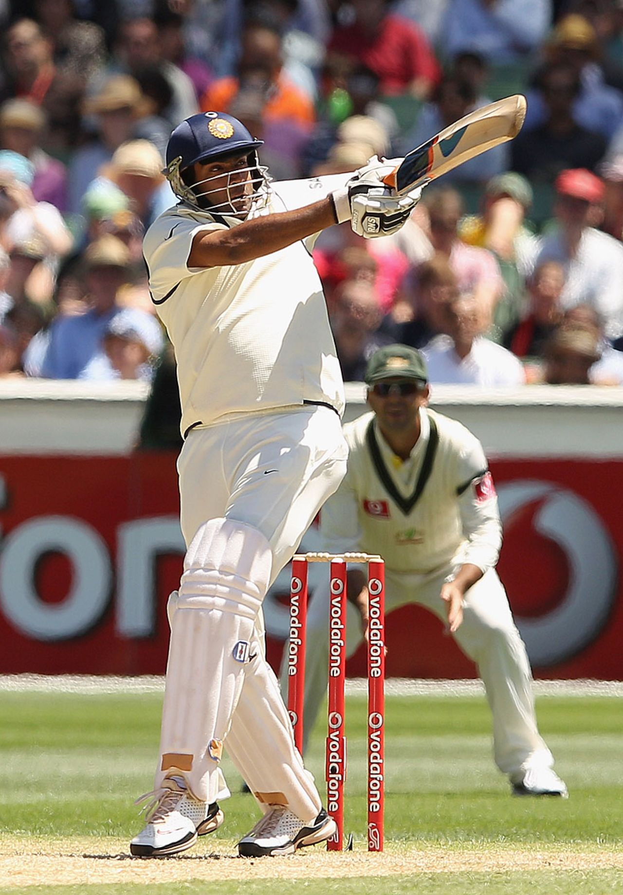 R Ashwin made a handy 31, Australia v India, 1st Test, Melbourne, 3rd day, December 28, 2011