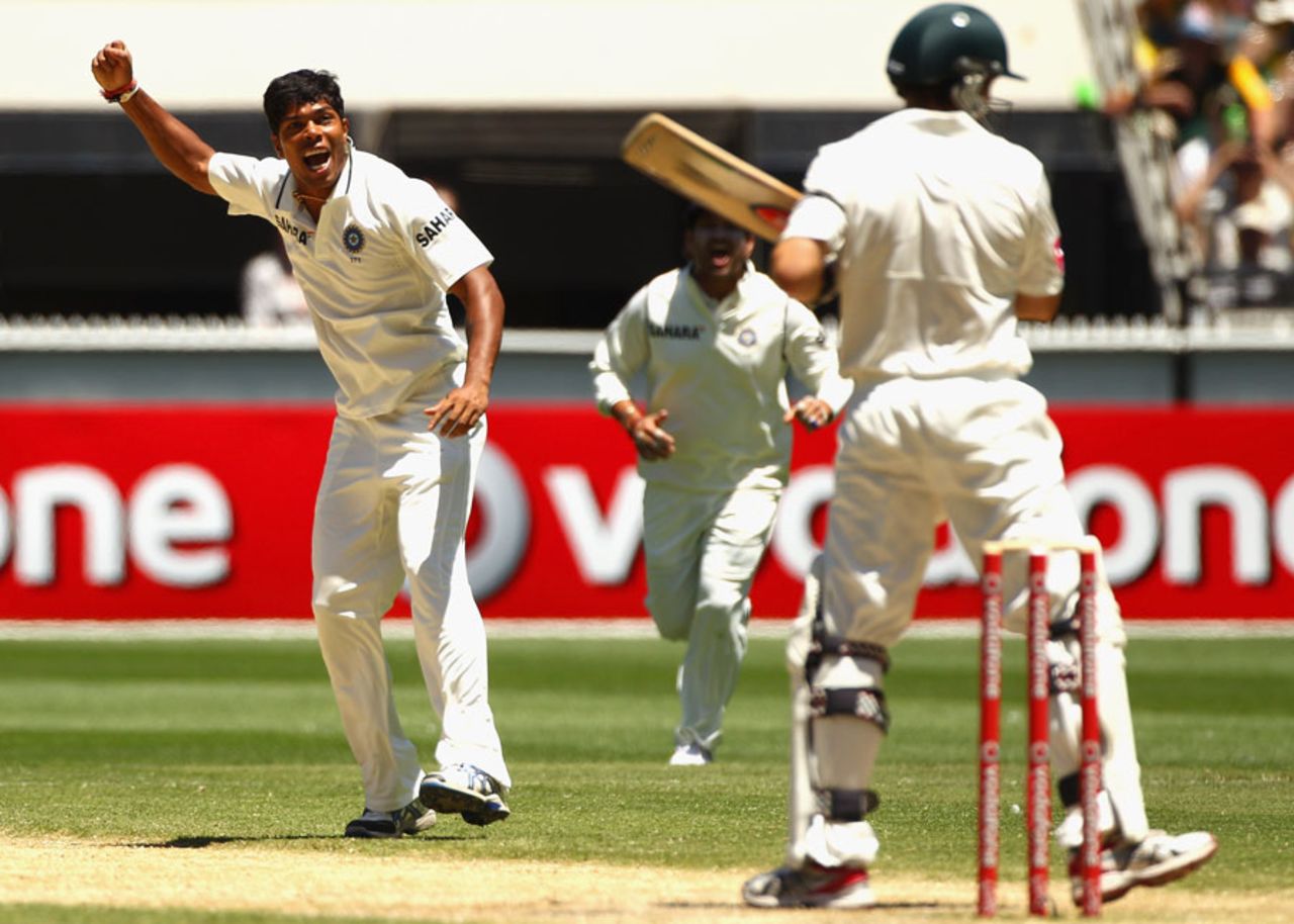 Umesh Yadav carved up Australia's top order, Australia v India, 1st Test, Melbourne, 3rd day, December 28, 2011