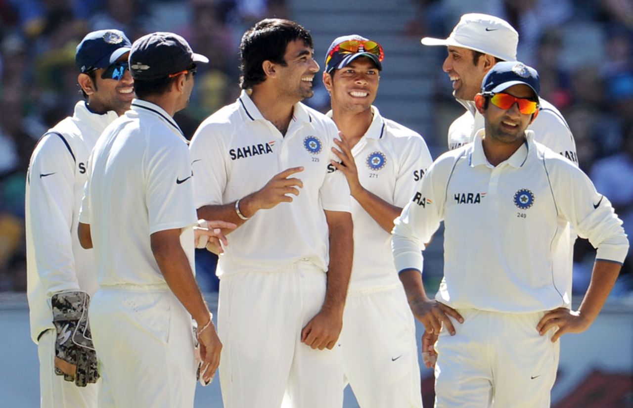 Zaheer Khan is congratulated by his team-mates after dismissing Brad Haddin, Australia v India, 1st Test, Melbourne, 3rd day, December 28, 2011