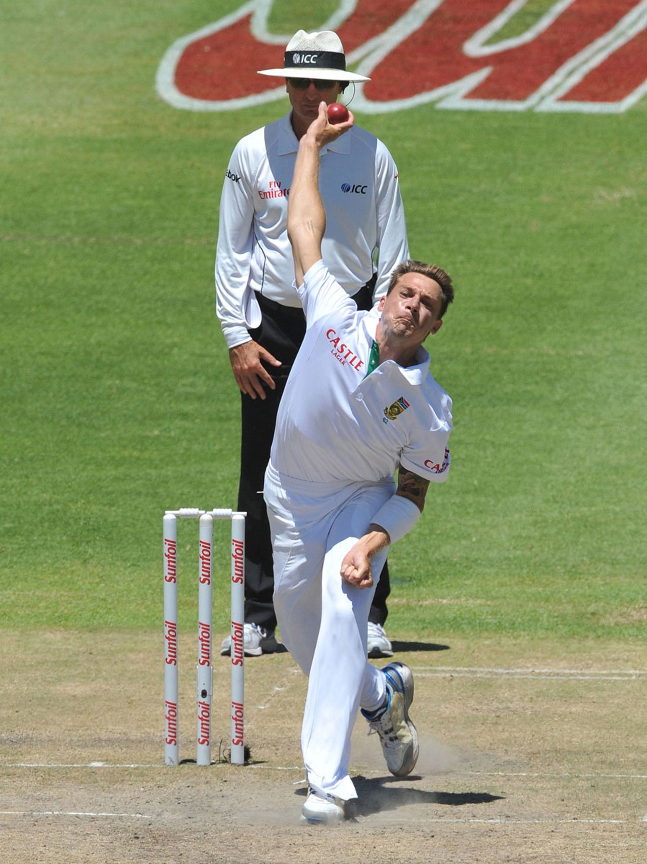 Dale Steyn bowls in Sri Lanka's second innings, South Africa v Sri Lanka, 3rd Test, Cape Town, January, 5, 2012