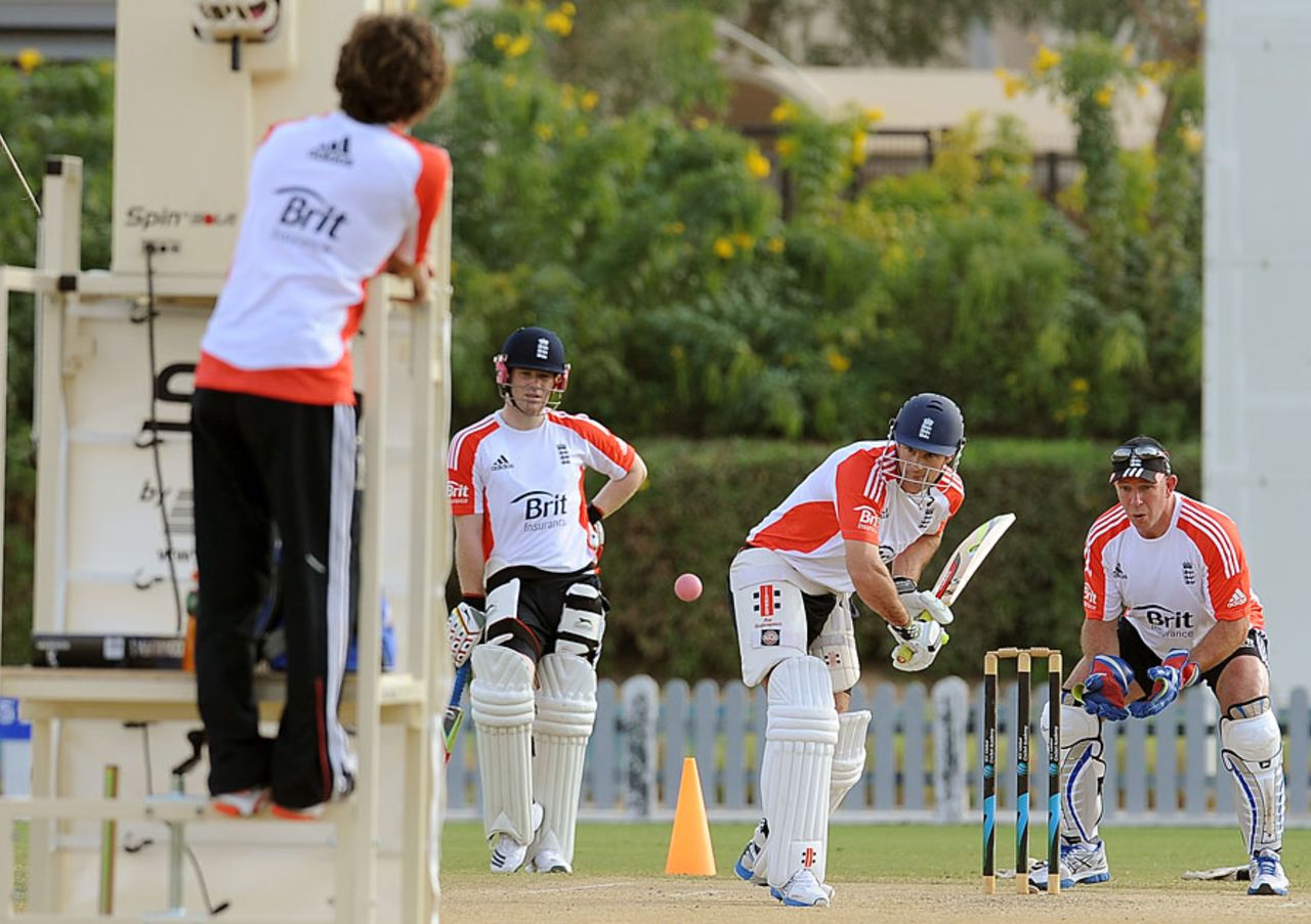 Andrew Strauss gets into his training session, Dubai, January 5, 2012