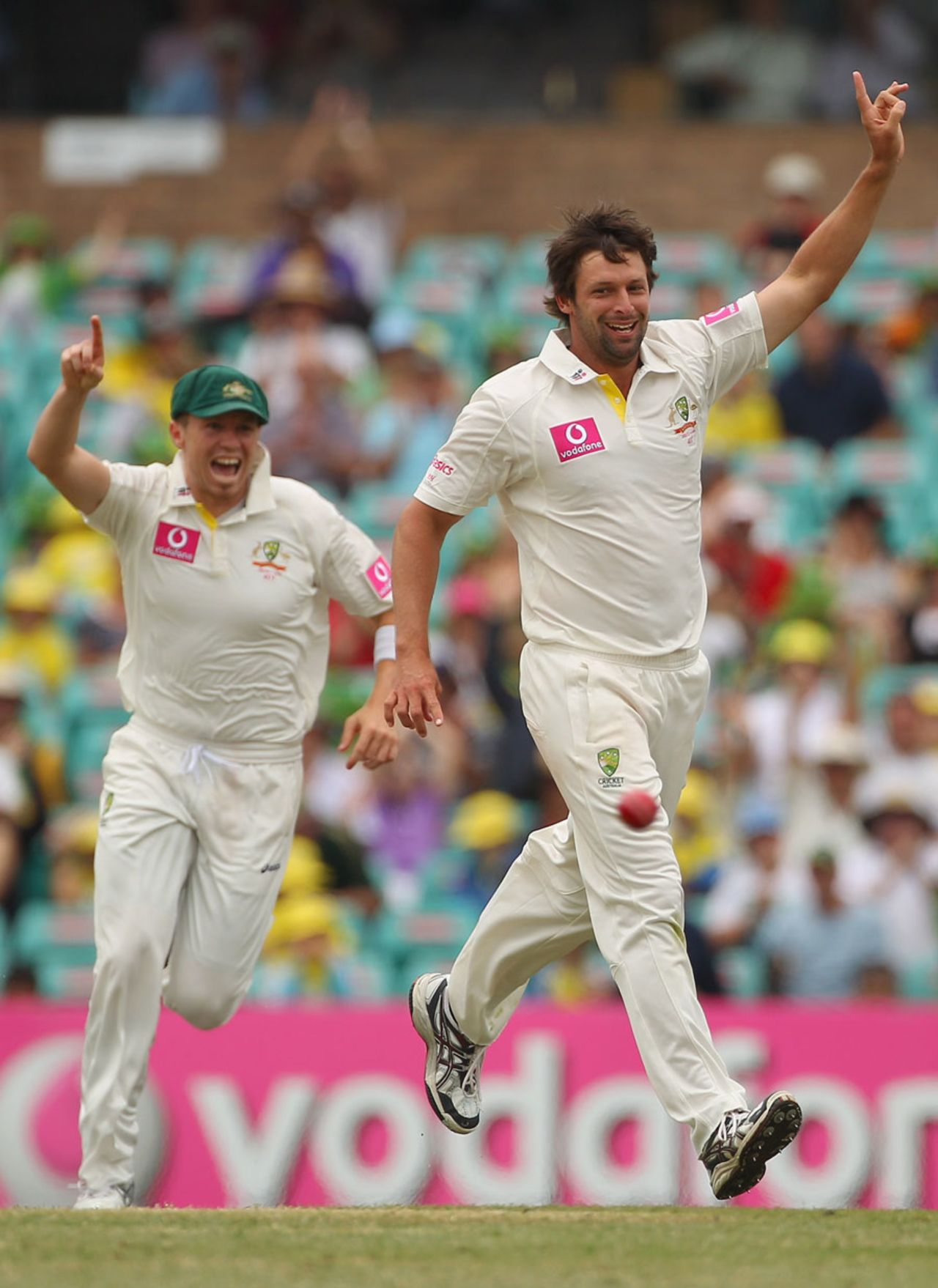 Ben Hilfenhaus bowled VVS Laxman, Australia v India, 2nd Test, Sydney, 4th day, January 6, 2012