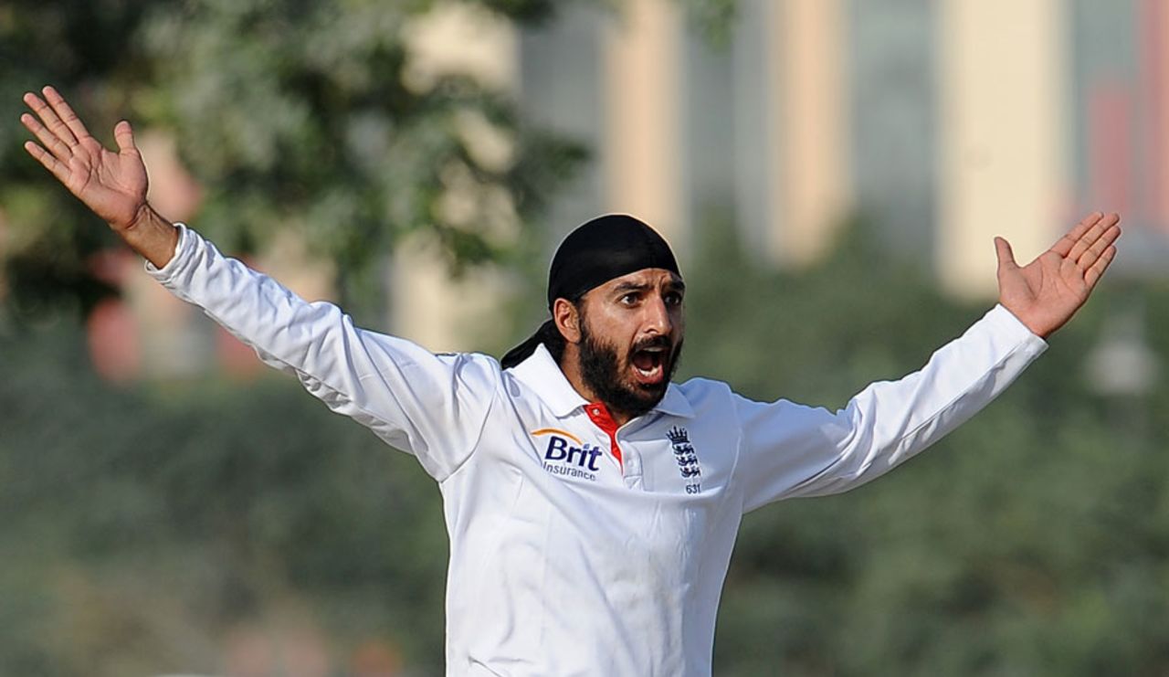 Monty Panesar picked up eight wickets in the match, PCB XI v England XI, tour match, 3rd day, Dubai, January 13, 2012