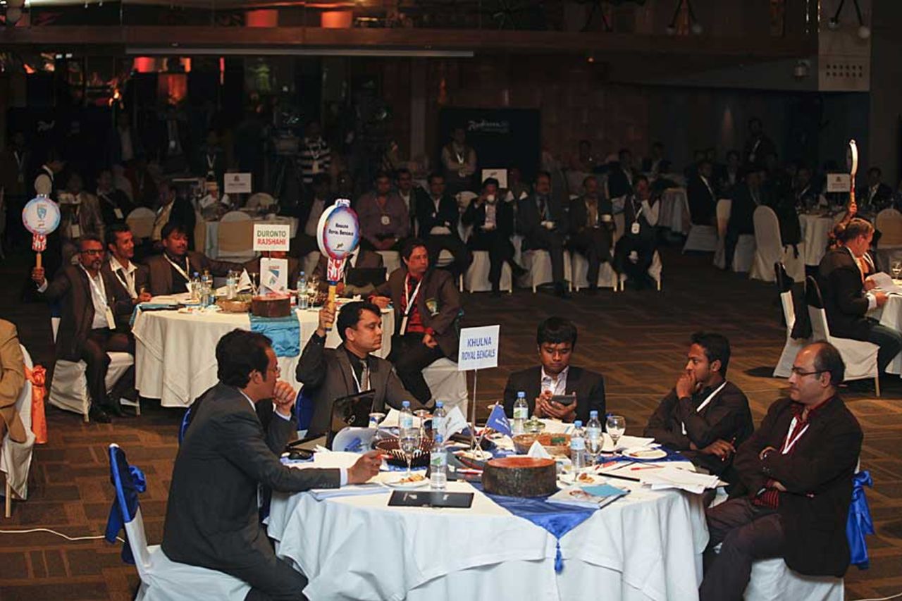 Teams bid for players at the Bangladesh Premier League auction, Dhaka, January 19, 2012