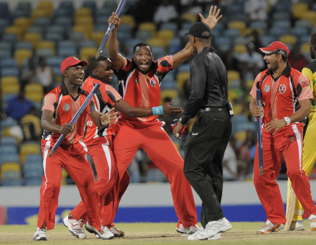 Trinidad & Tobago celebrate their victory, Jamaica v Trinidad & Tobago, final, Caribbean T20 2011-12, Bridgetown, January 22, 2012