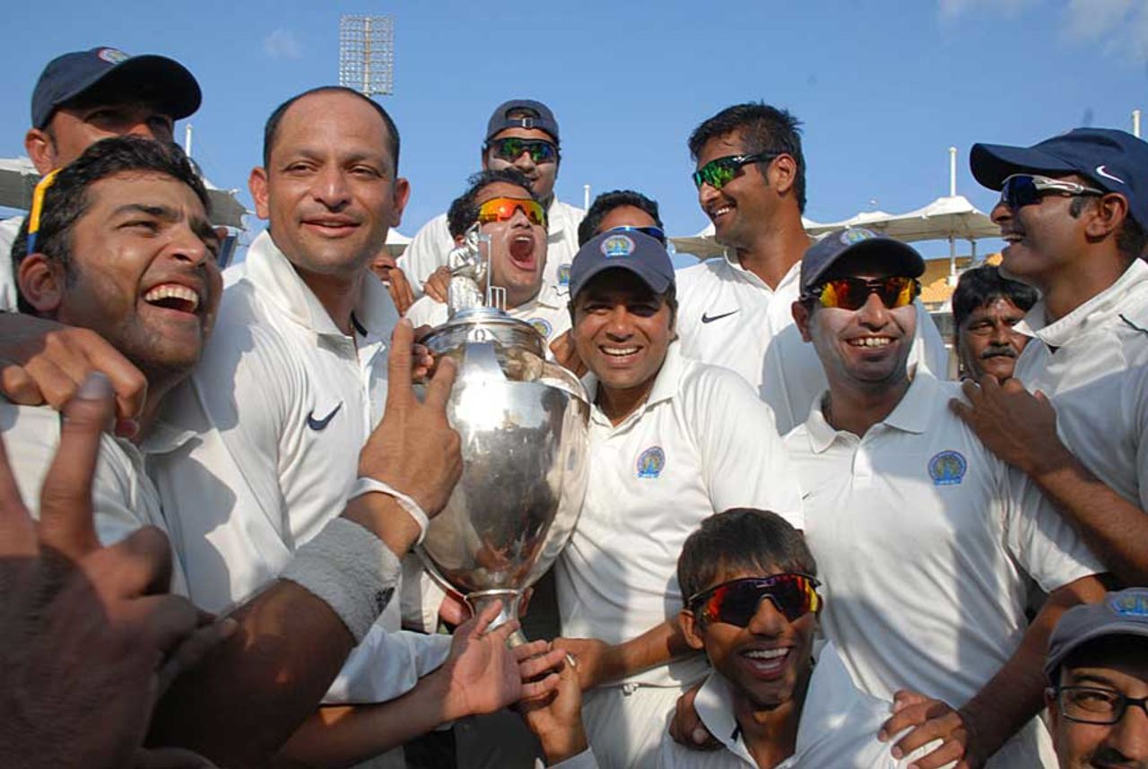 Rajasthan celebrate their second consecutive Ranji Trophy win, Tamil Nadu v Rajasthan, Ranji Trophy final, Chennai, 5th day, January 23, 2012