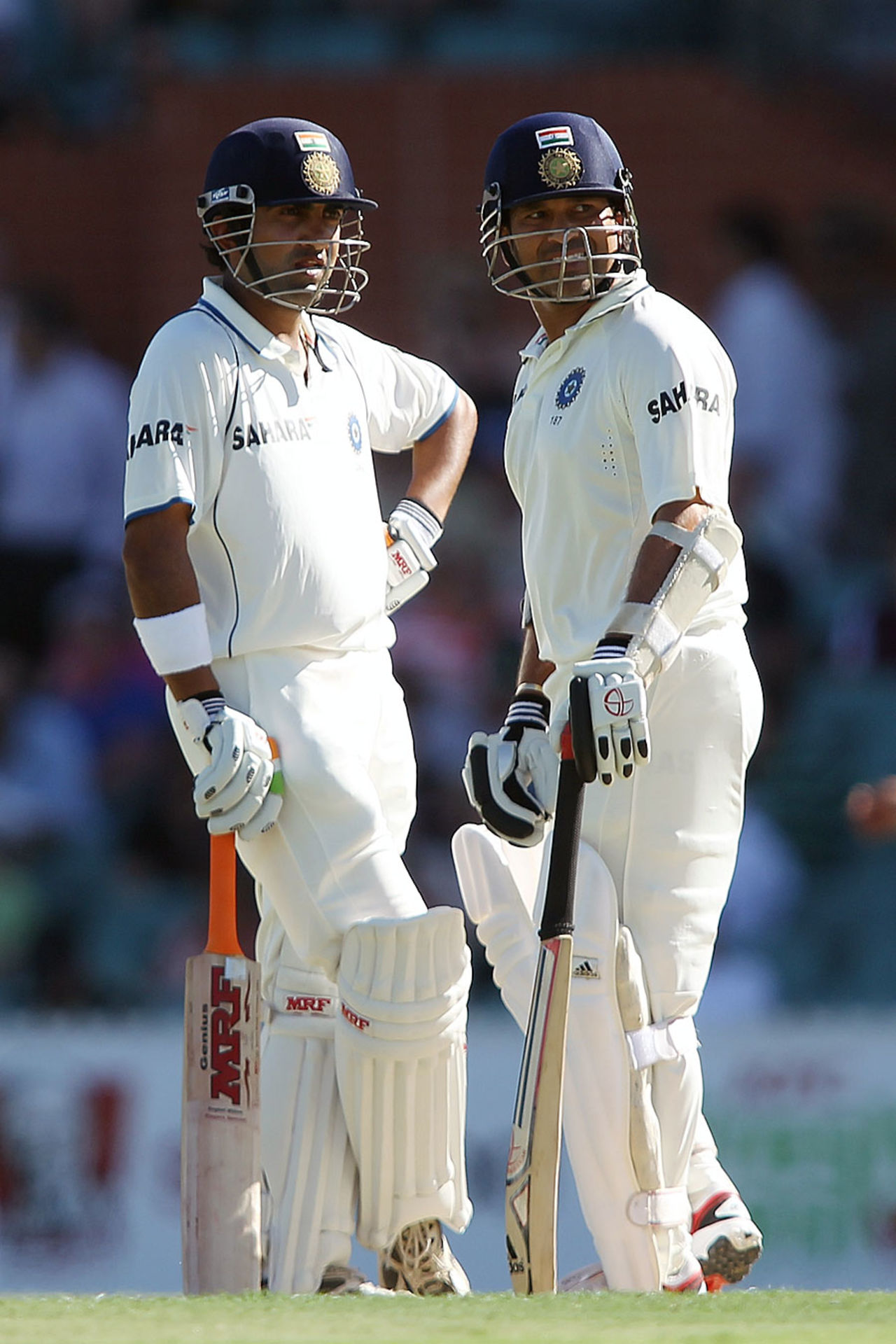 Gautam Gambhir and Sachin Tendulkar went to stumps unbeaten, Australia v India, 4th Test, Adelaide, 2nd day, January 25, 2012