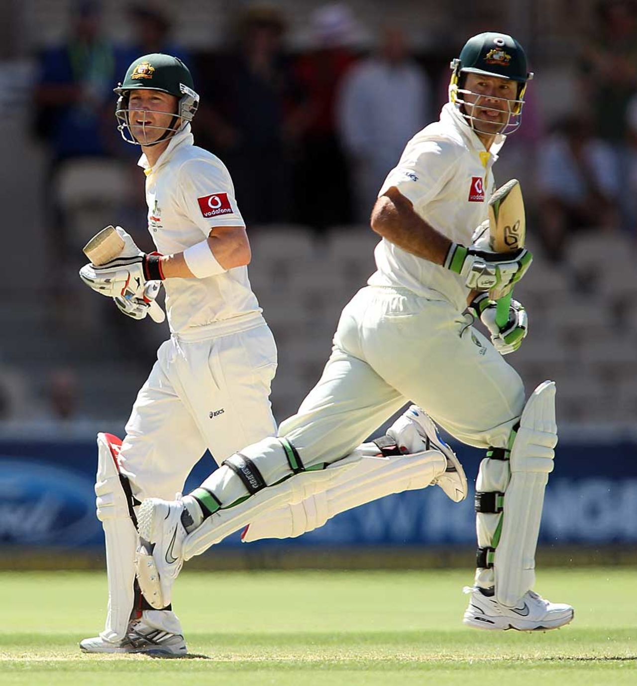 Michael Clarke and Ricky Ponting take a single, Australia v India, 4th Test, Adelaide, 4th day, January 27, 2012