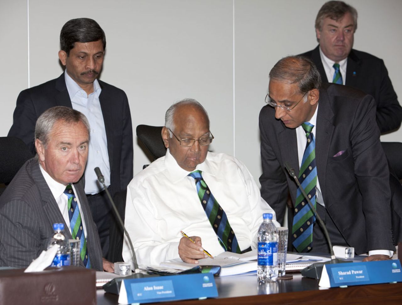 ICC president Sharad Pawar, chief Haroon Lorgat and vice-president Alan Isaac convene ahead of the ICC Executive Board meeting, Dubai, January 31, 2012