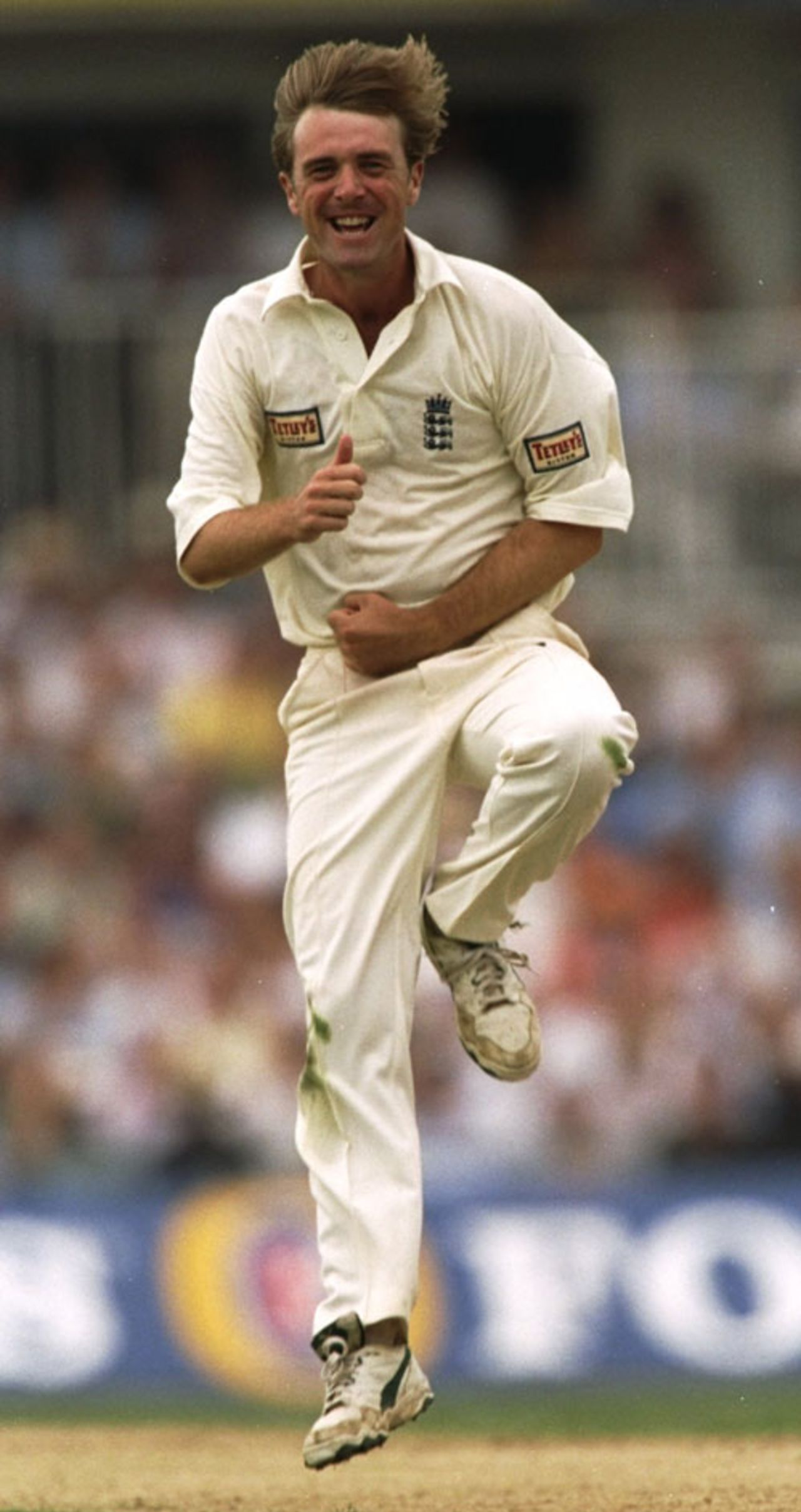 Phil Tufnell leaps in delight on his way to 6 for 77, England v Australia, 6th Test, The Oval, August 22, 1997