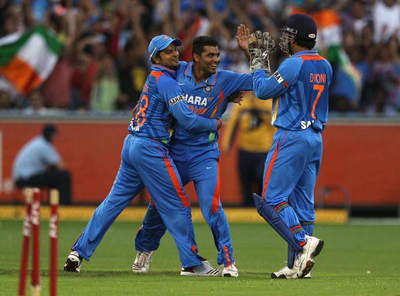 Ravindra Jadeja is congratulated after running out George Bailey, Australia v India, 2nd T20I, Melbourne, February 3, 2012