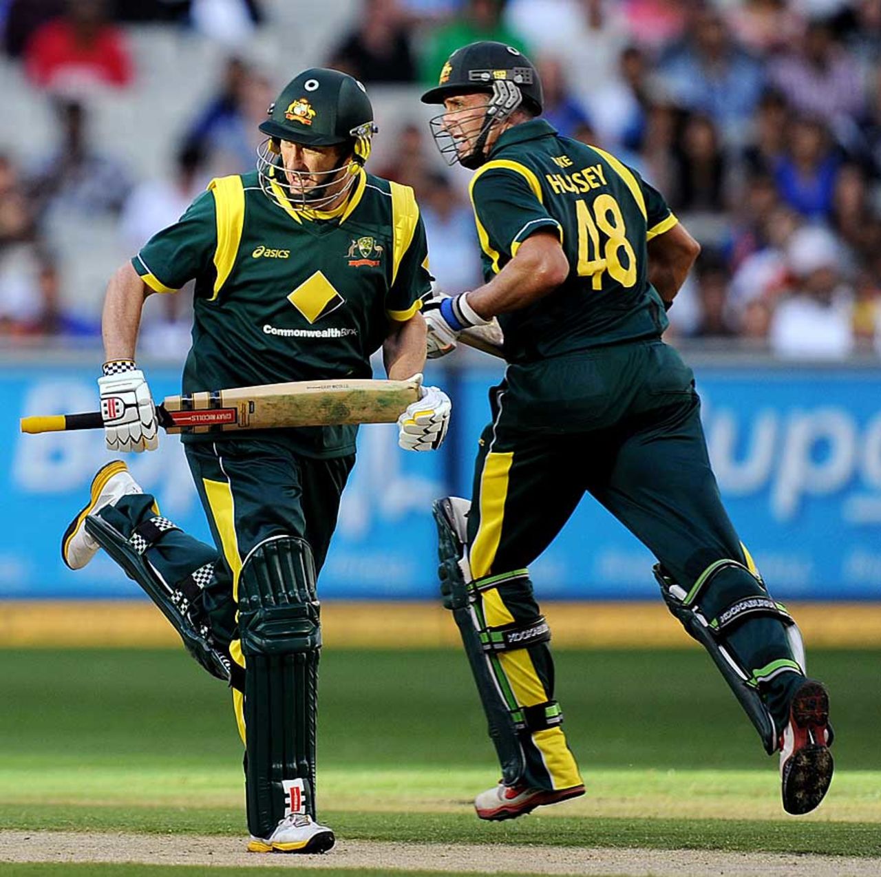 David Hussey and Michael Hussey pinch a run, Australia v India, CB Series, 1st ODI, Melbourne, February 5, 2012