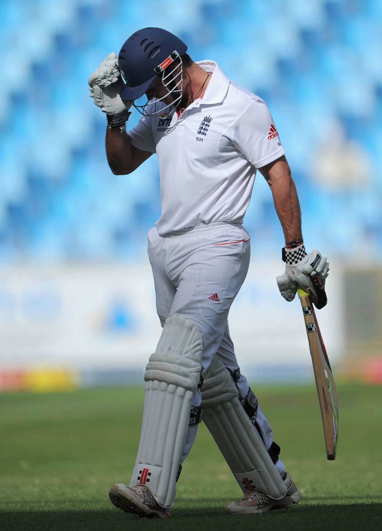 Andrew Strauss fell leg before to Abdur Rehman, Pakistan v England, 3rd Test, Dubai, 4th day, February 6, 2012 