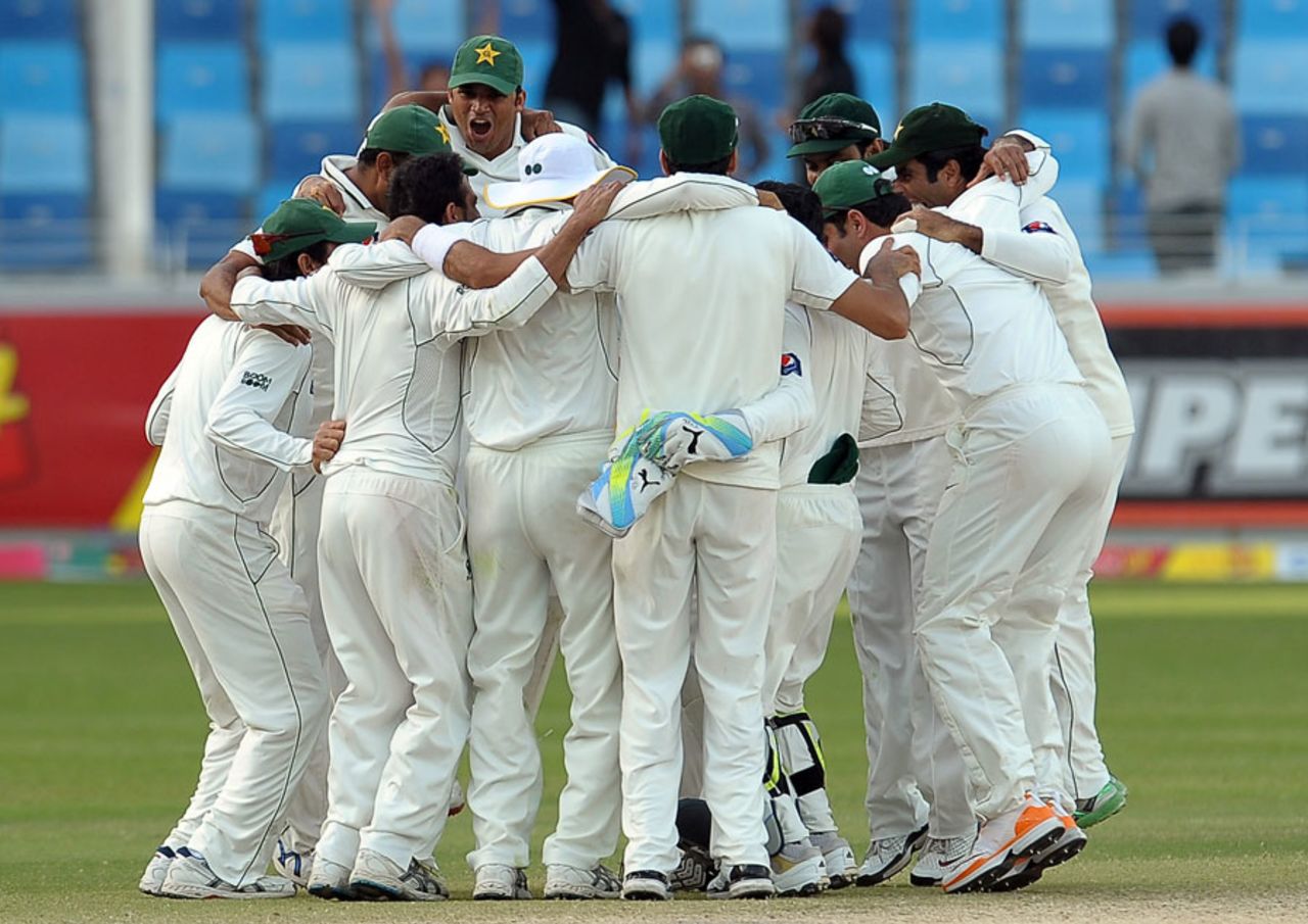 Pakistan celebrate completing a 3-0 series whitewash, Pakistan v England, 3rd Test, Dubai, 4th day, February 6, 2012 