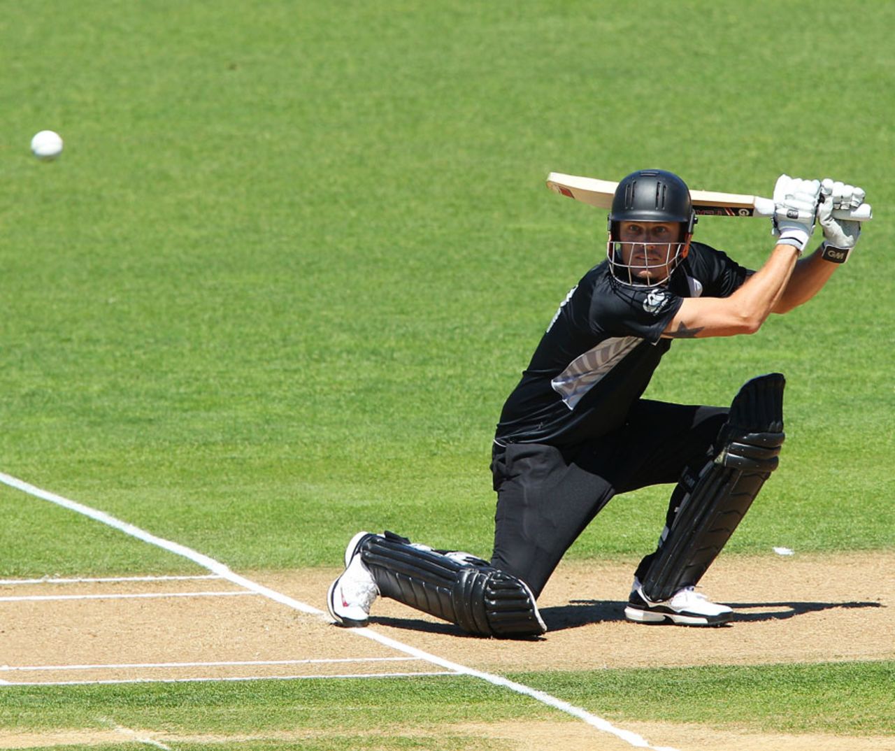 Rob Nicol steers the ball behind square, New Zealand v Zimbabwe, 3rd ODI, Napier, February 9, 2012