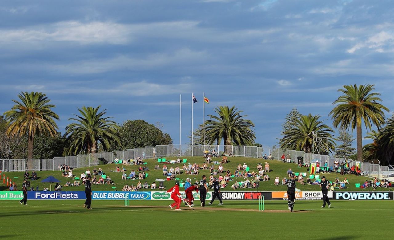 A view of the cricket at McLean Park, New Zealand v Zimbabwe, 3rd ODI, Napier, February 9, 2012