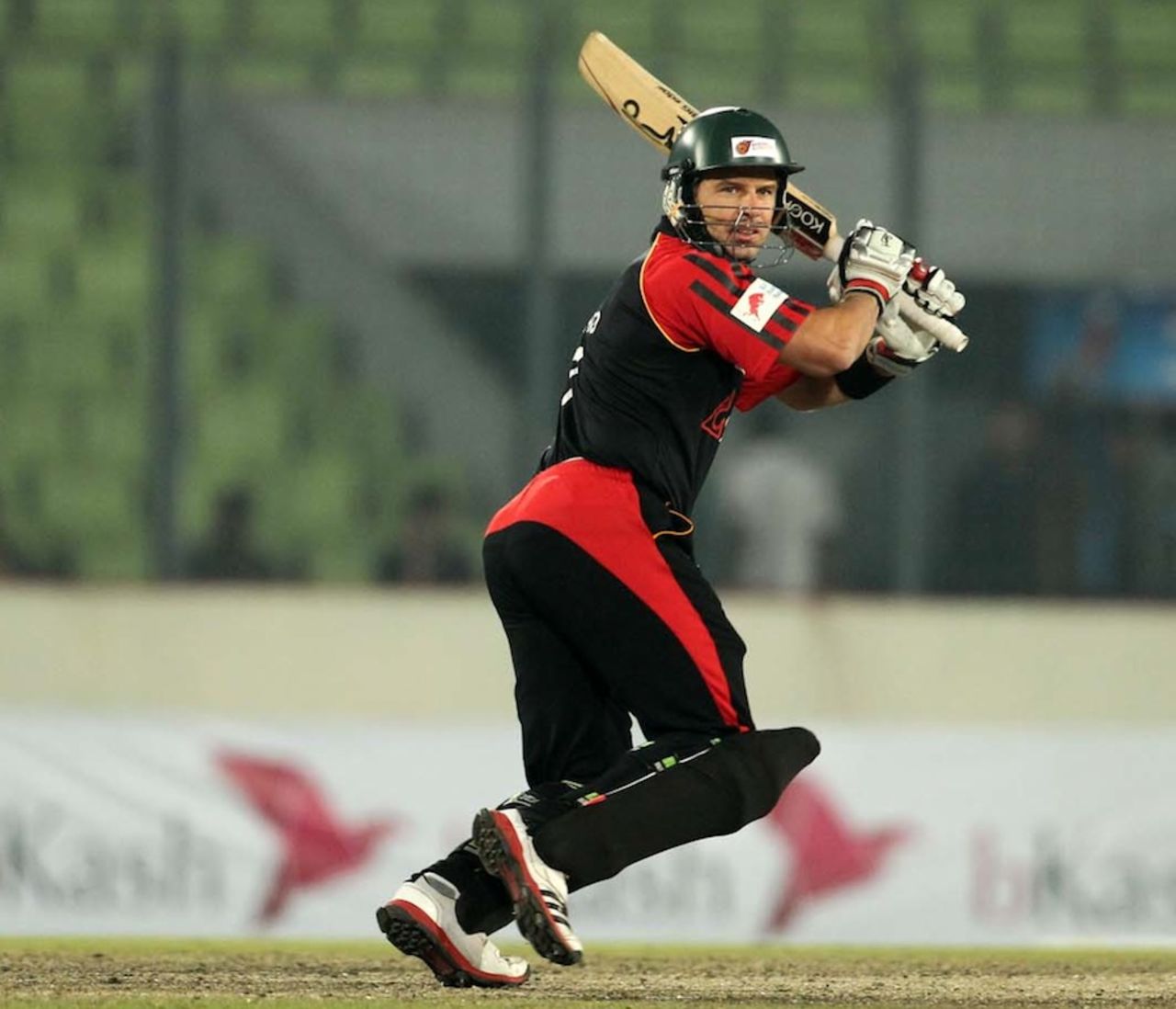 Brad Hodge scored 38 off 25 balls, Barisal Burners v Duronto Rajshahi, Bangladesh Premier League, Mirpur, February 11, 2012