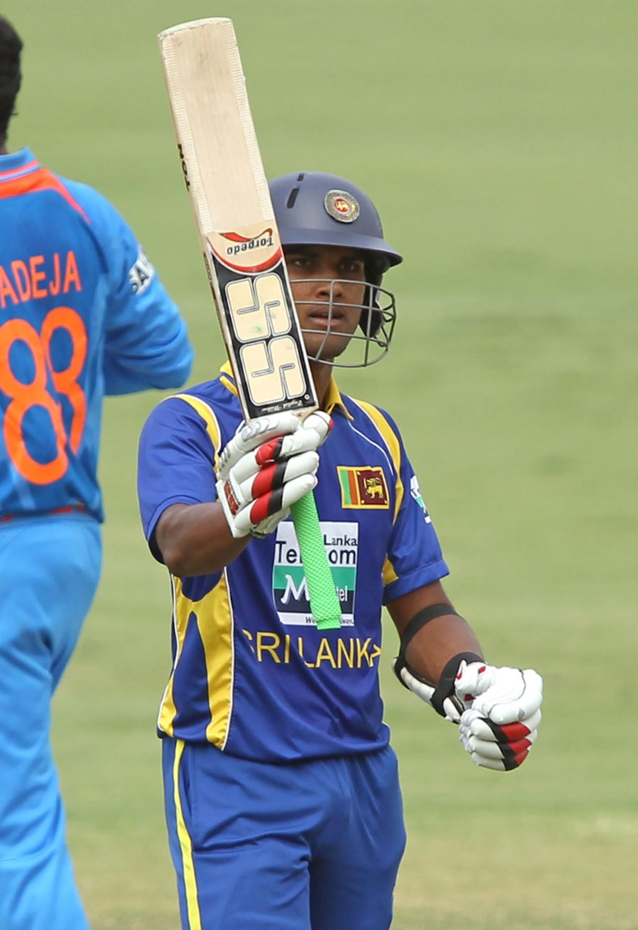 Dinesh Chandimal brings up his half-century, India v Sri Lanka, Commonwealth Bank Series, Adelaide, February 14, 2012