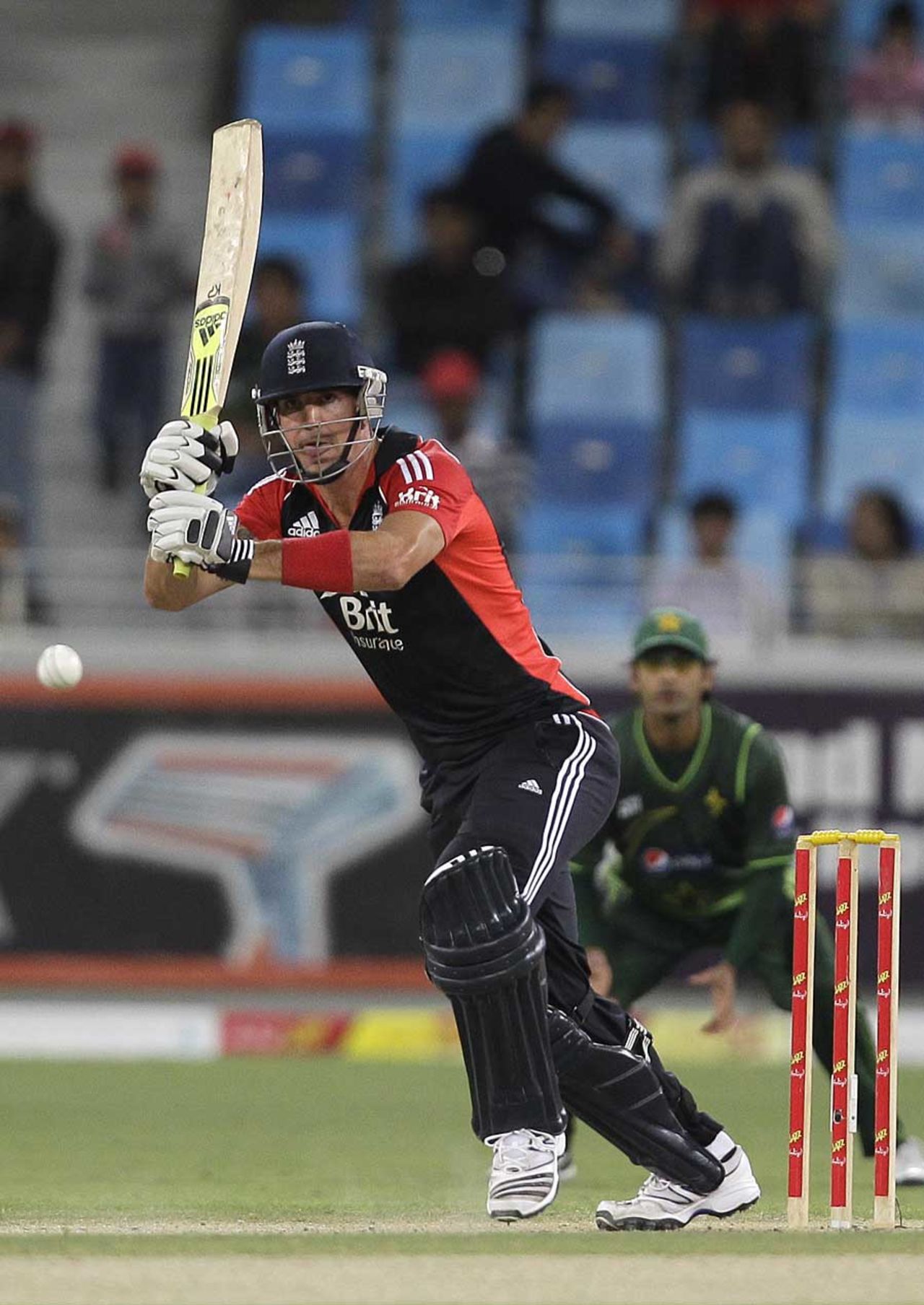 Kevin Pietersen continued his return to form, Pakistan v England, 4th ODI, Dubai, February 21, 2012