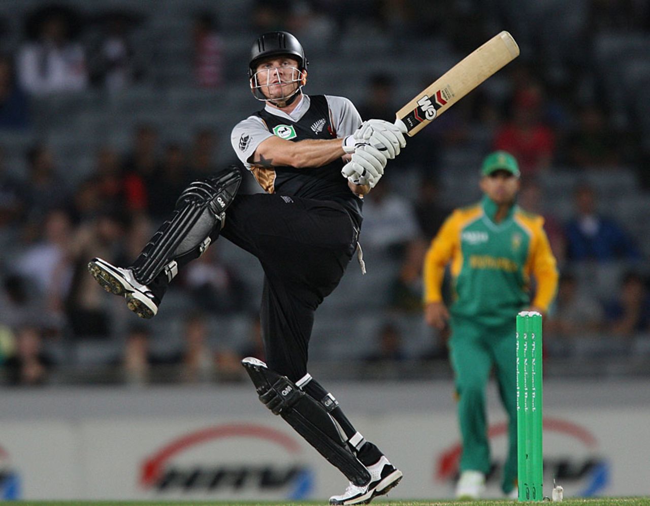 Rob Nicol got the chase off to a quick start, New Zealand v South Africa, 3rd Twenty20, Auckland, February 22, 2012