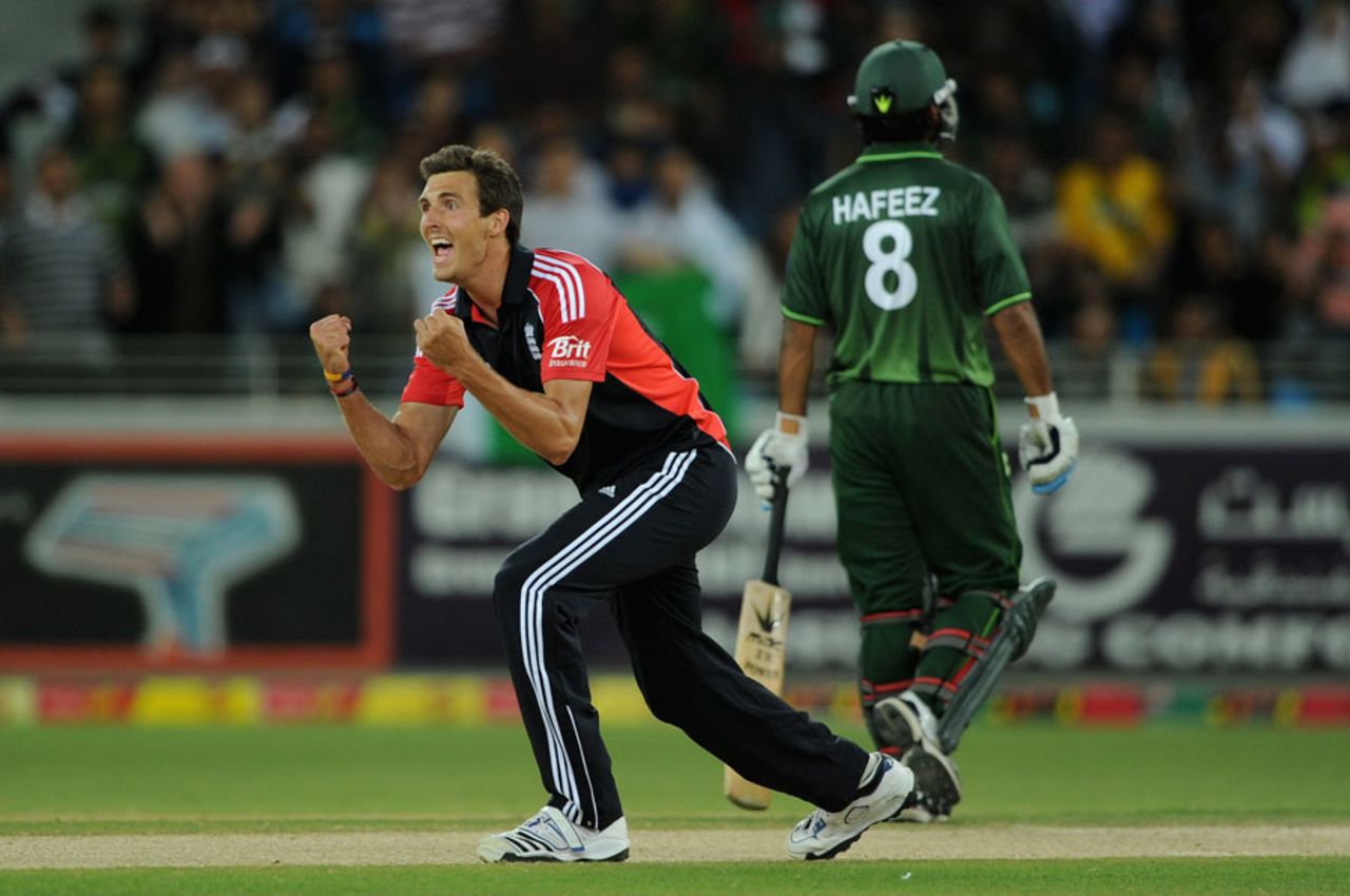 Steven Finn celebrates having Awais Zia caught, Pakistan v England, 1st T20, Dubai, February, 23, 2012