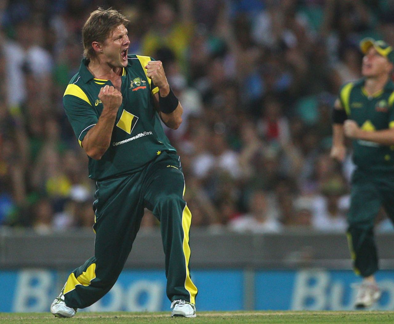 Shane Watson pumps his fist after dismissing Virat Kohli, Australia v India, CB Series, Sydney, February 26, 2012