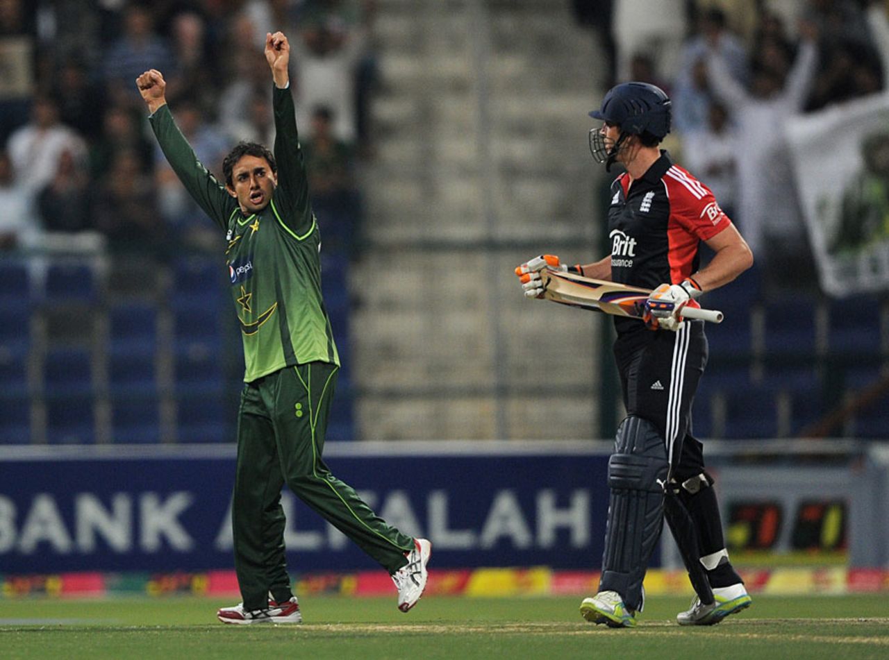 Saeed Ajmal removed Craig Kieswetter in his first over, Pakistan v England, 3rd Twenty20, Abu Dhabi, February 27, 2012
