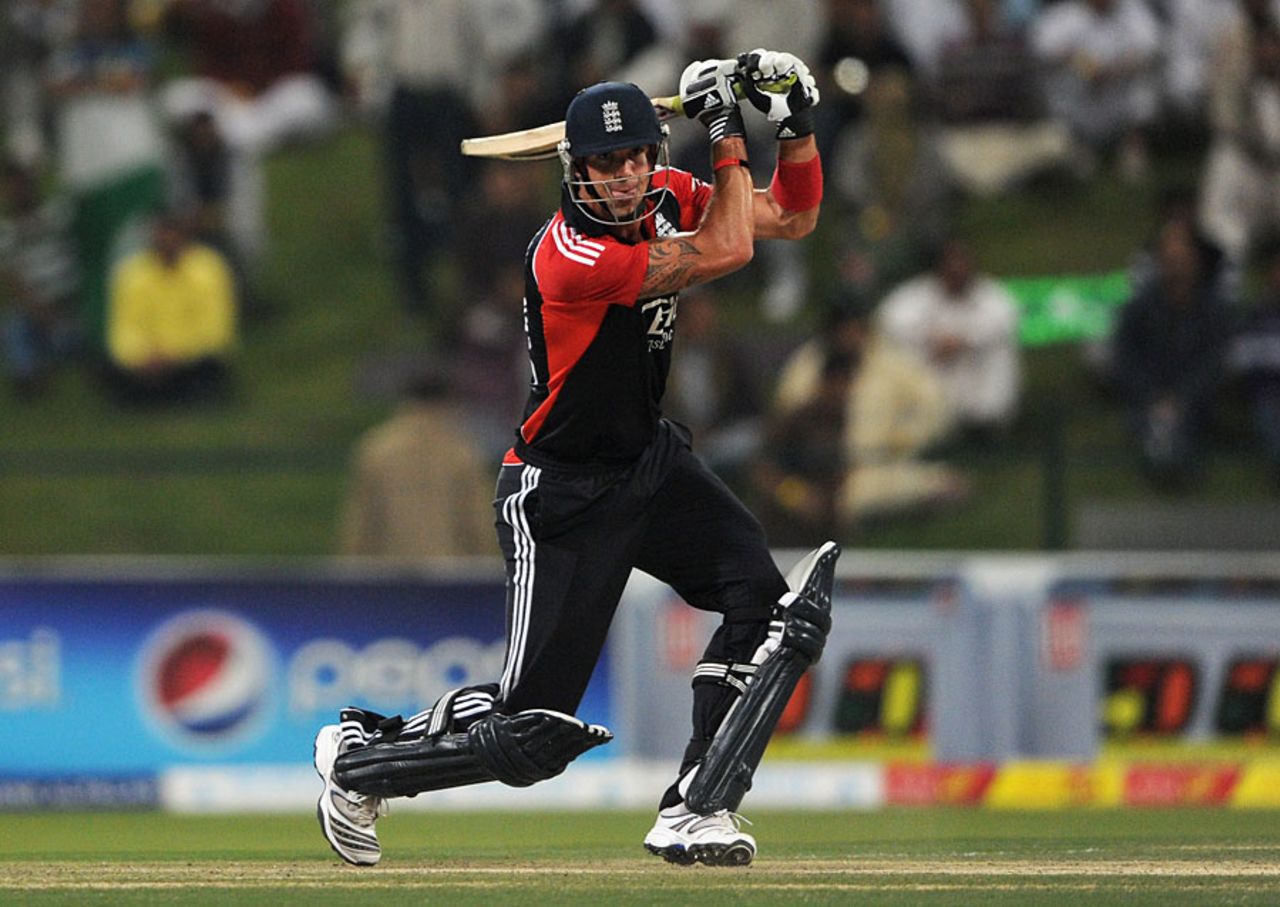 Kevin Pietersen batted throughout the innings for his 62, Pakistan v England, 3rd Twenty20, Abu Dhabi, February 27, 2012