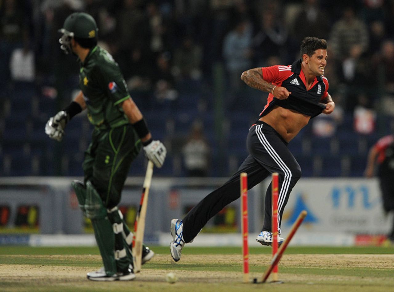 Jade Dernbach races off in celebration after securing victory, Pakistan v England, 3rd Twenty20, Abu Dhabi, February 27, 2012