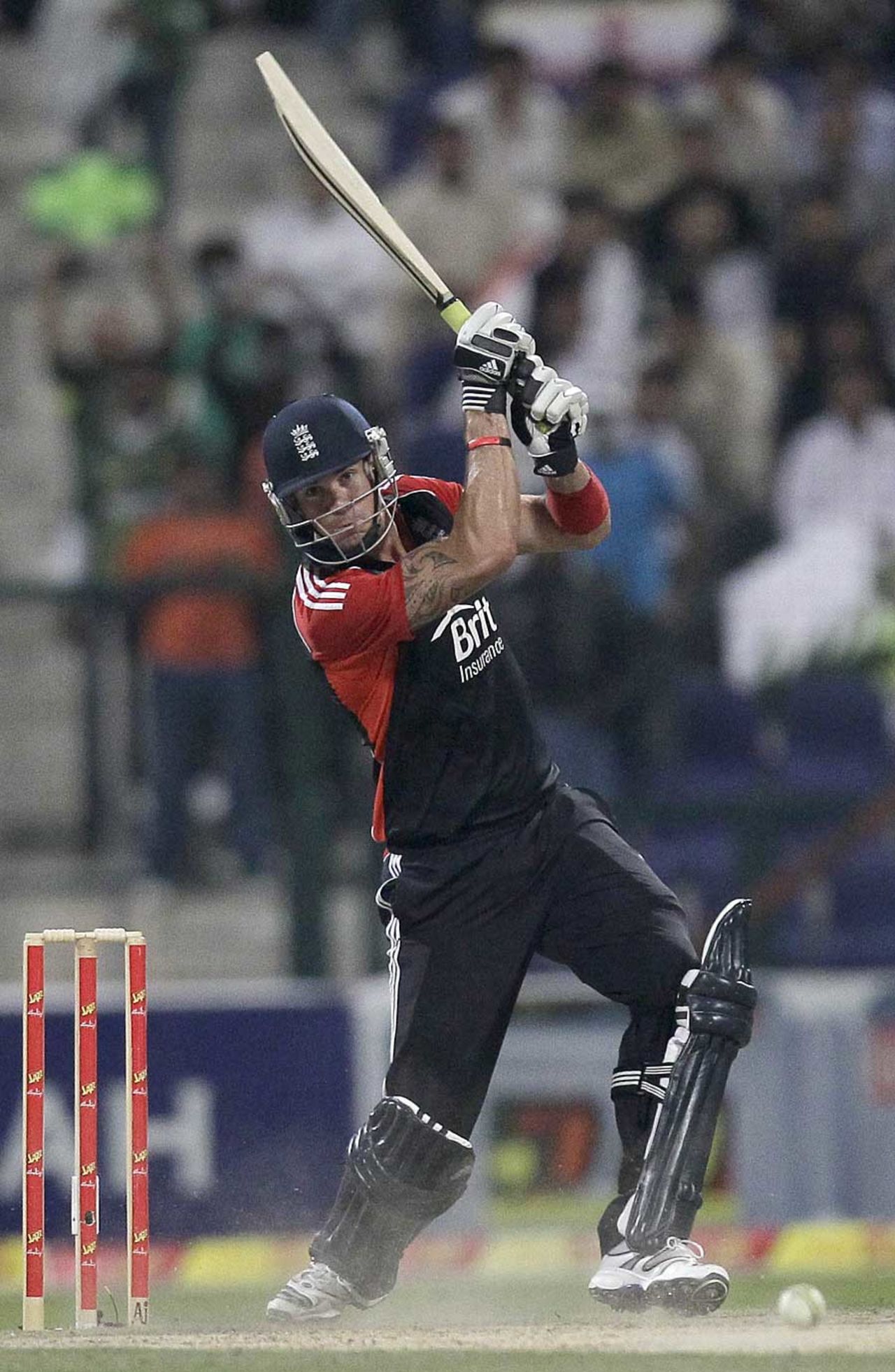 Kevin Pietersen guided England to a matchwinning total, Pakistan v England, 3rd Twenty20, Abu Dhabi, February 27, 2012