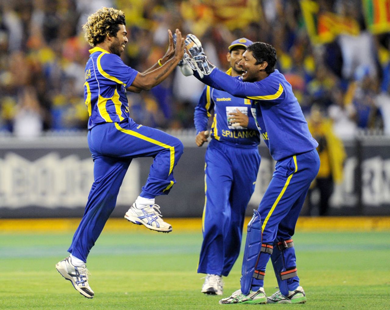 Lasith Malinga celebrates the wicket of Shane Watson, Australia v Sri Lanka, CB series, Melbourne, March 2, 2012