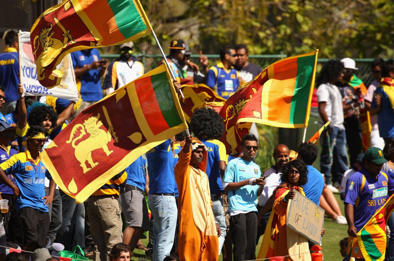 Sri Lanka fans add colour to the proceedings, Australia v Sri Lanka, CB Series, 3rd final, Adelaide, March 8, 2012