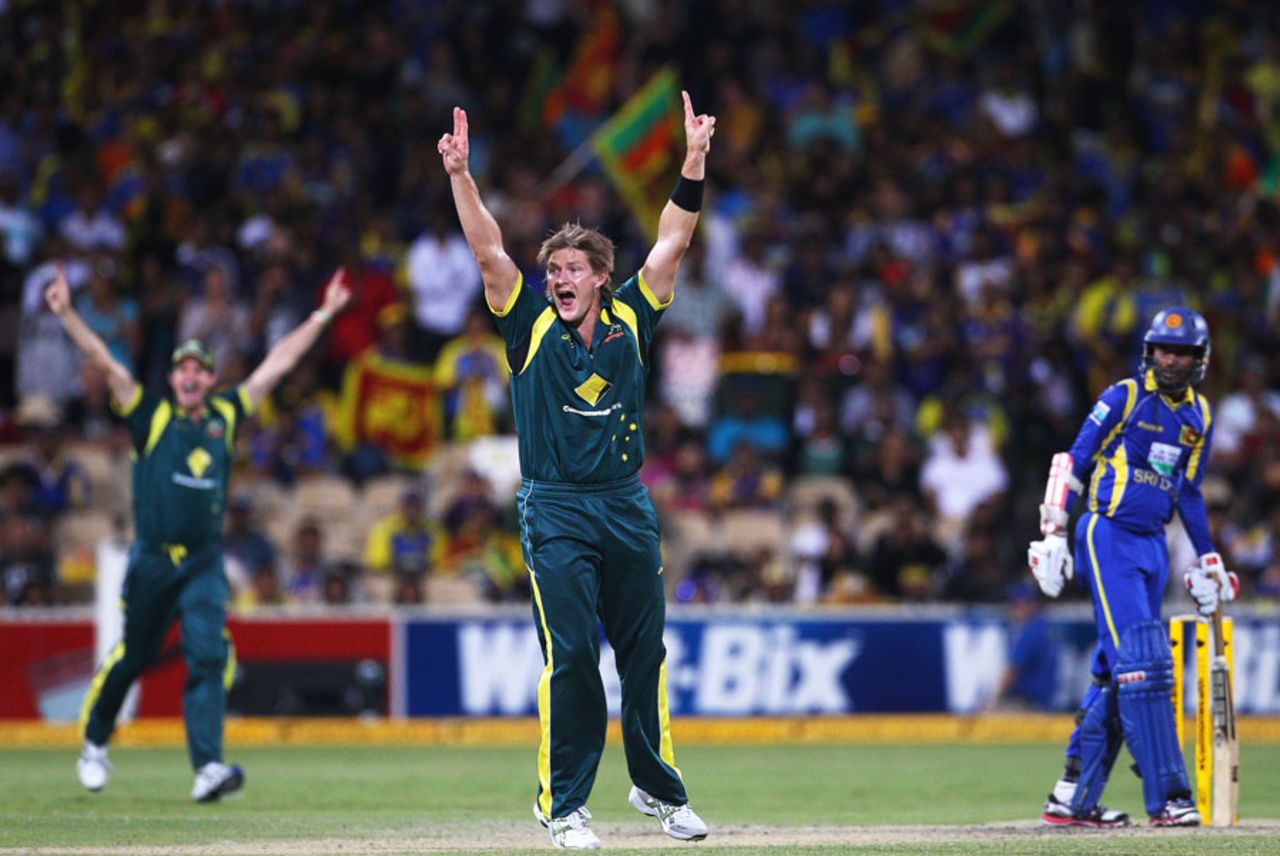 Shane Watson appeals successfully for Upul Tharanga's wicket, Australia v Sri Lanka, CB Series, 3rd final, Adelaide, March 8, 2012