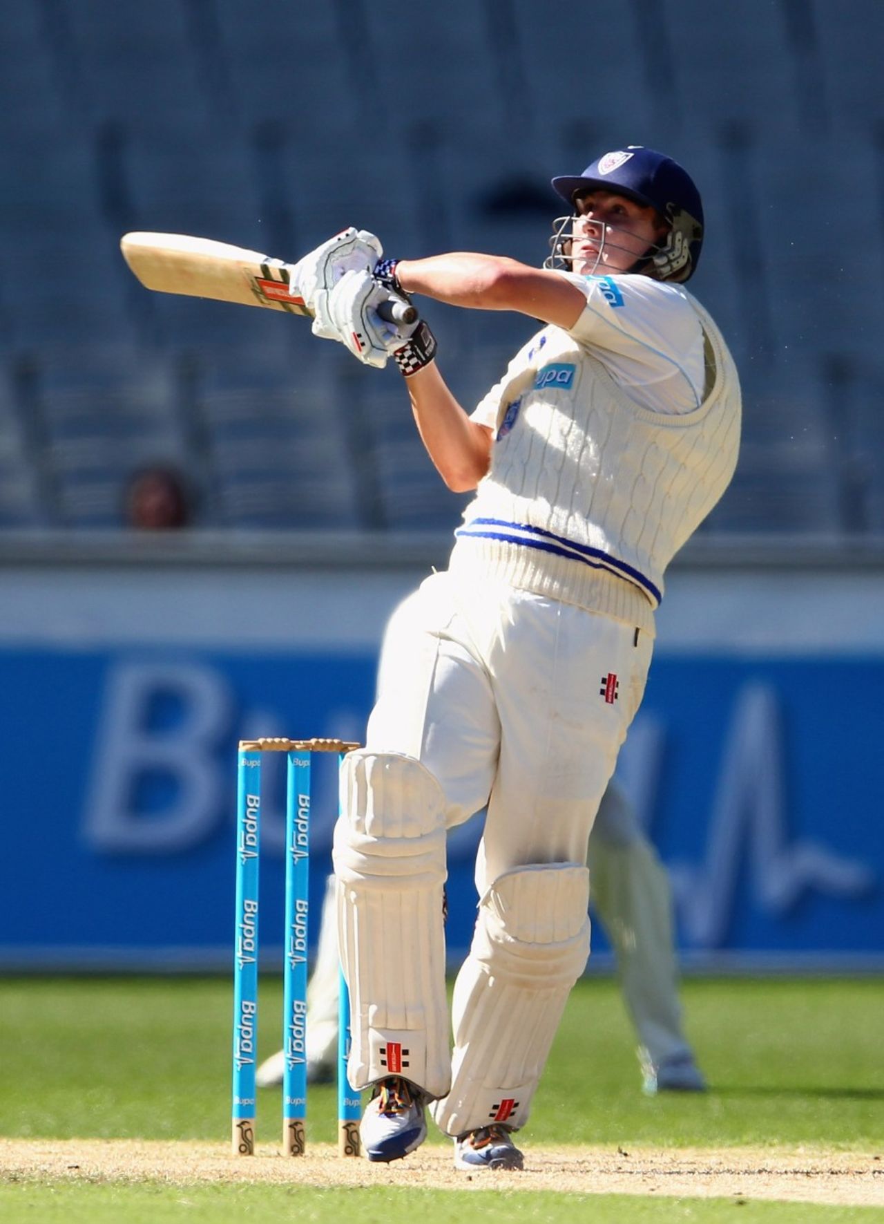 Nic Maddinson pulls during his half-century, Victoria v New South Wales, Sheffield Shield, Melbourne, 2nd day, March 9, 2012