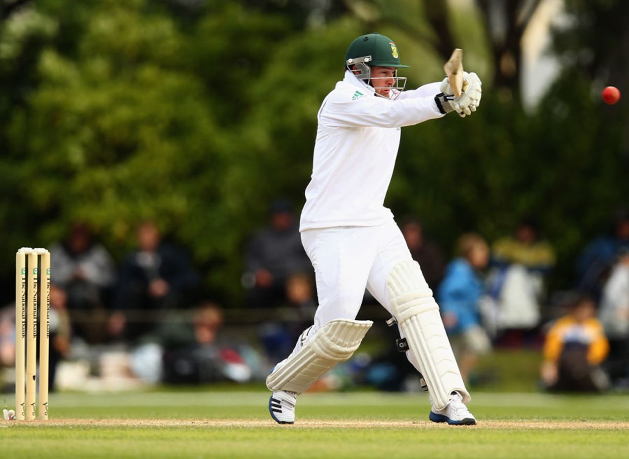 Mark Boucher prepares to hook, New Zealand v South Africa, 1st Test, Dunedin, 4th day, March 10, 2012