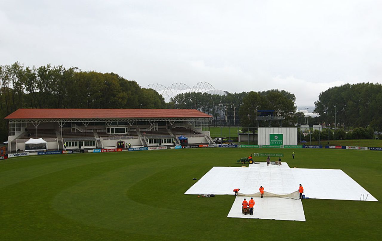 The covers are on at the University Oval, New Zealand v South Africa, 1st Test, Dunedin, 5th day, March 11, 2012