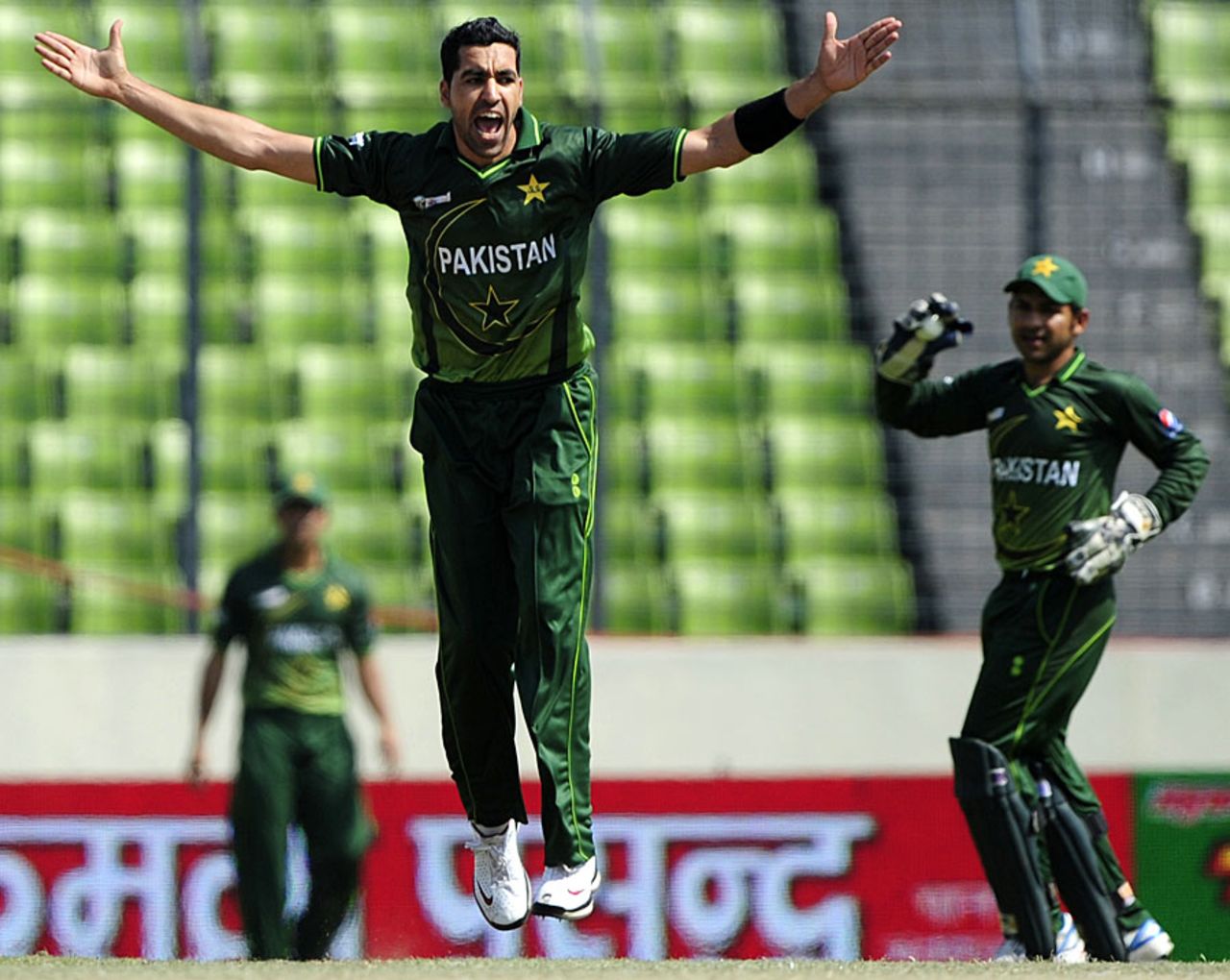 Umar Gul struck with the wicket of Dinesh Chandimal, Pakistan v Sri Lanka, Asia Cup, Mirpur, March 15, 2012