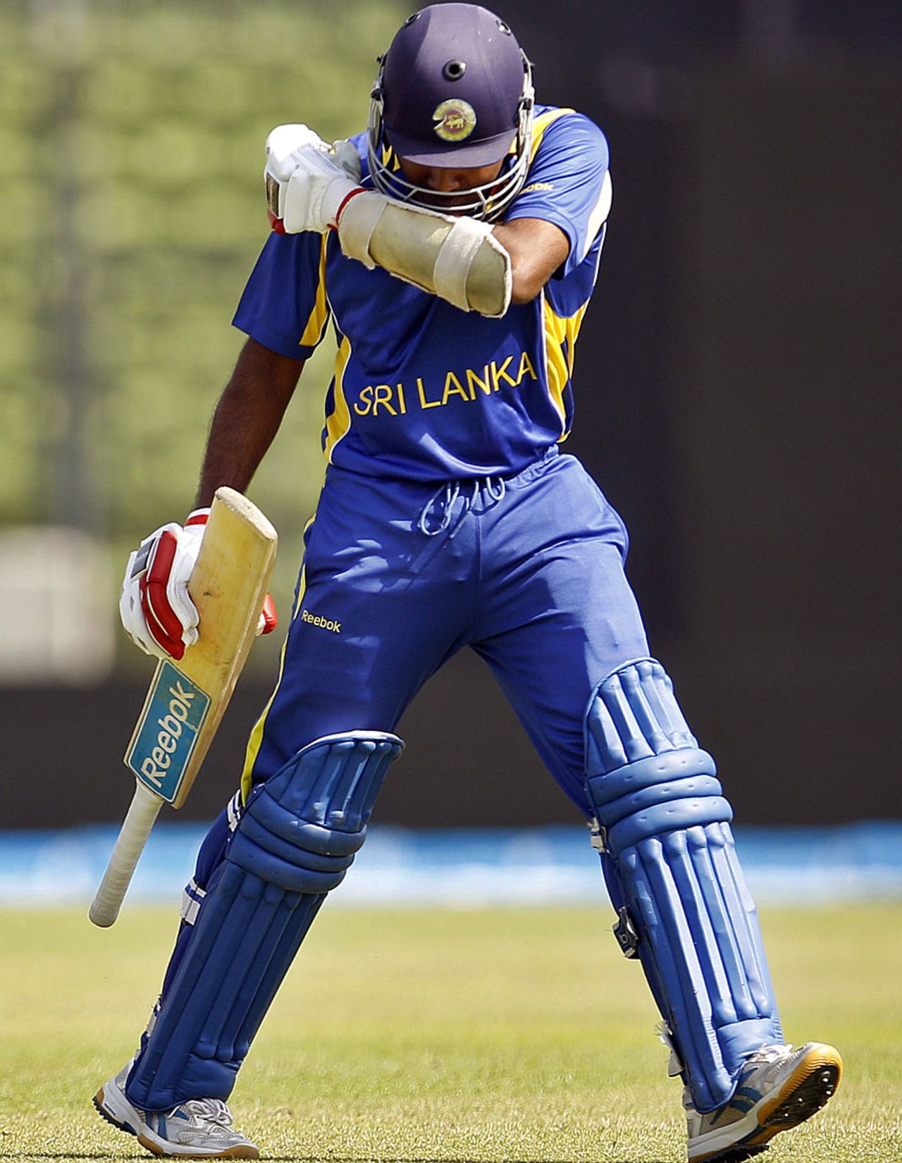 Mahela Jayawardene is annoyed with himself for getting out, Pakistan v Sri Lanka, Asia Cup, Mirpur, March 15, 2012