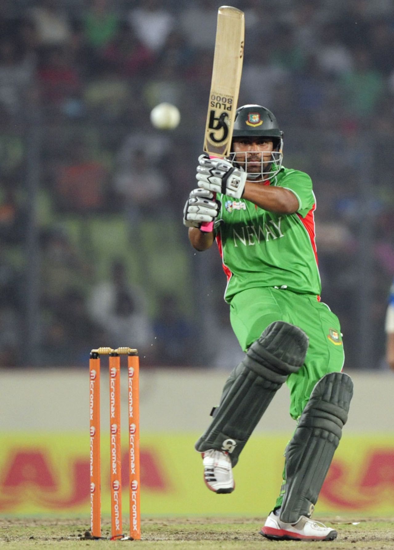 Tamim Iqbal pulls during his 70, Bangladesh v India, Asia Cup, Mirpur, March 16, 2012