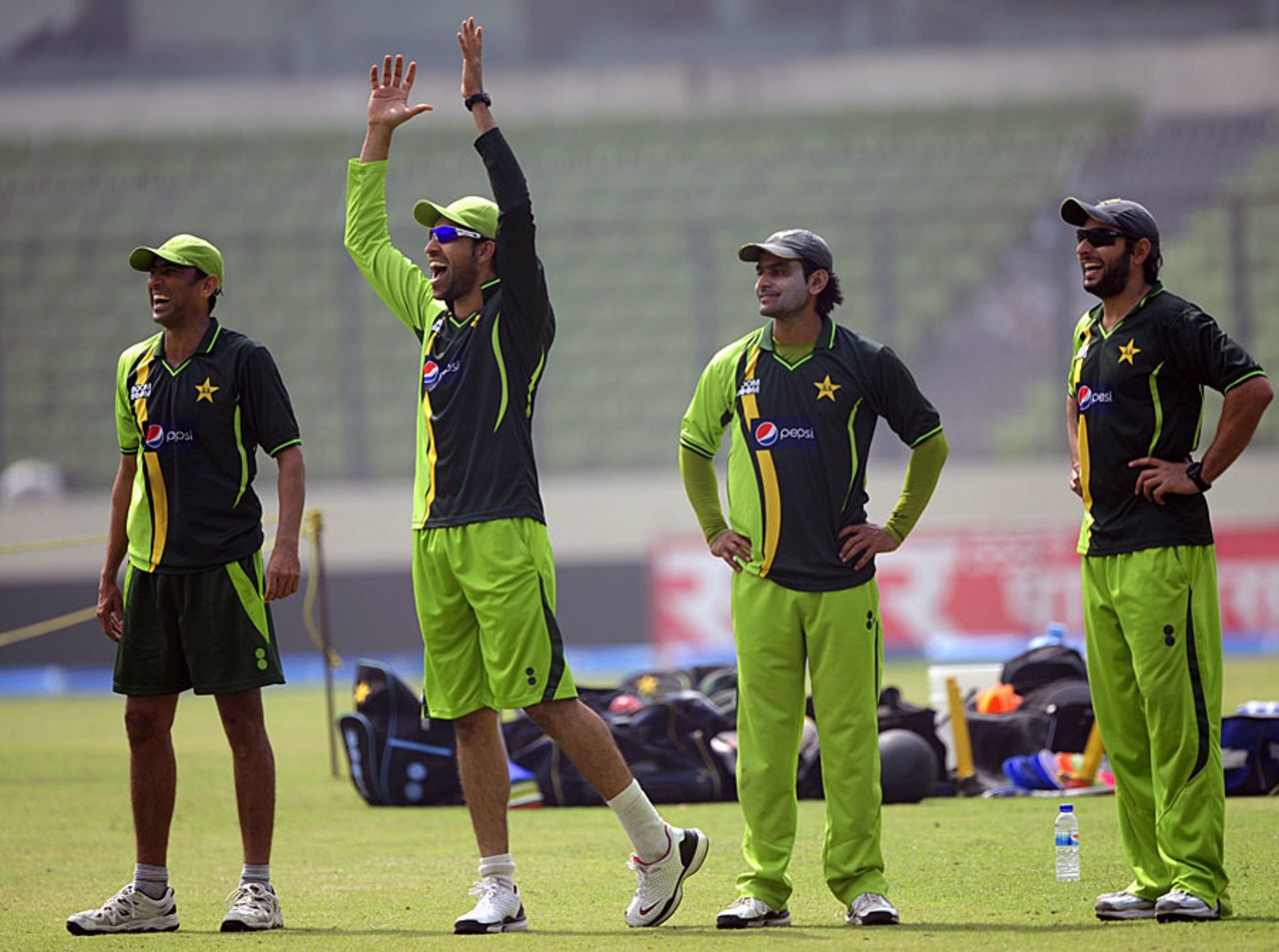 Younis Khan, Umar Gul, Mohammad Hafeez and Shahid Afridi at a practice session, Mirpur, March 17, 2012