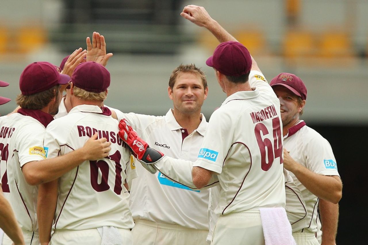 Ryan Harris celebrates a wicket, Queensland v Tasmania, Sheffield Shield final, 3rd day, March 18, 2012