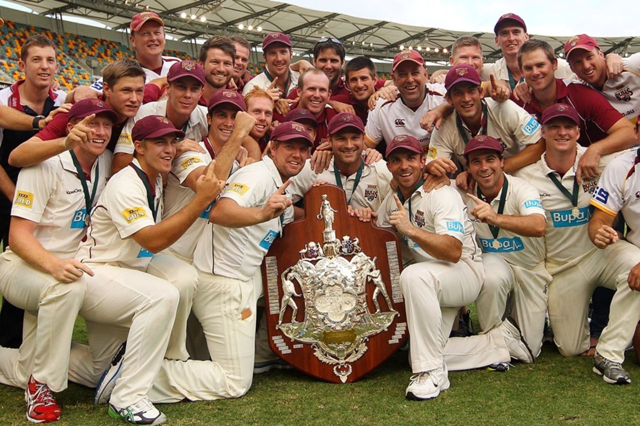 Queensland players celebrate their Sheffield Shield triumph, Queensland v Tasmania, Sheffield Shield final, 4th day, March 19, 2012