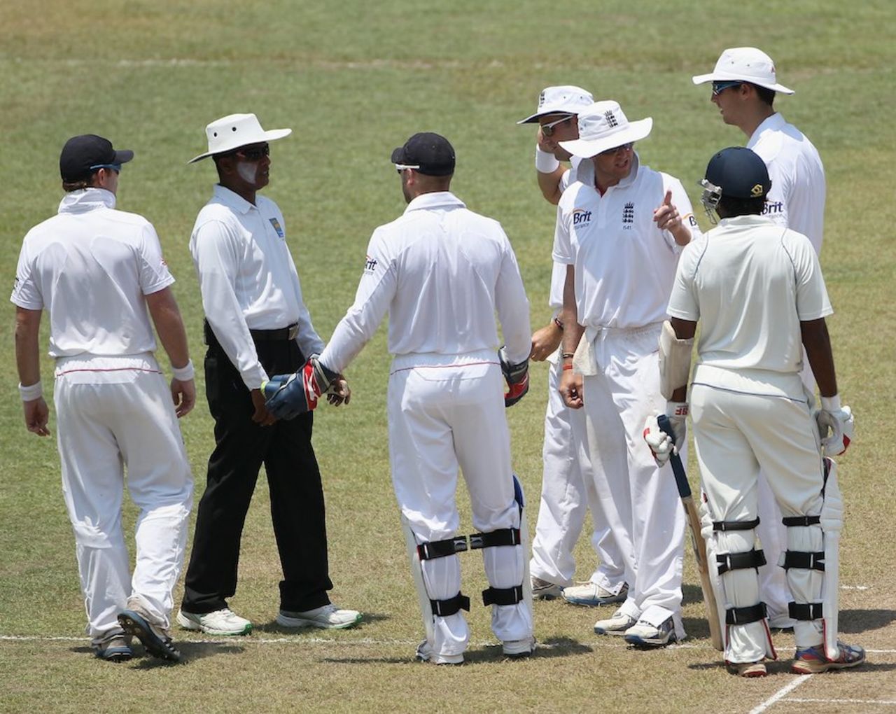 Graeme Swann exchanges words with Dilruwan Perera over a disputed catch, Sri Lanka Board XI v England XI, tour match, Colombo, 3rd day, March 17, 2012