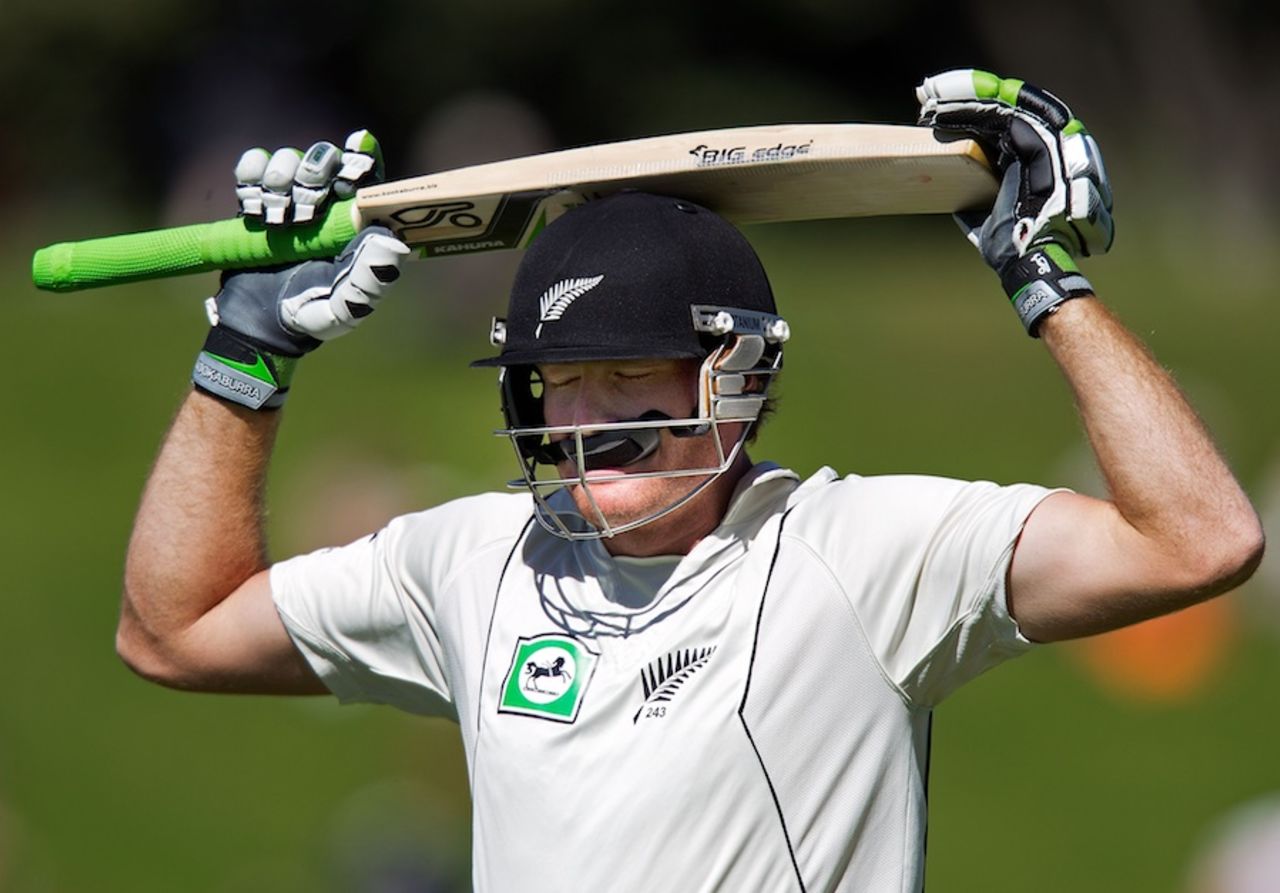 Martin Guptill was dismissed for 18, New Zealand v South Africa, 3rd Test, Wellington, 5th day, March 27, 2012