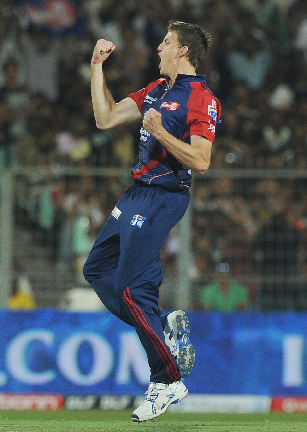 Morne Morkel picked up three wickets, Kolkata Knight Riders v Delhi Daredevils, IPL 2012, Kolkata, April 5, 2012