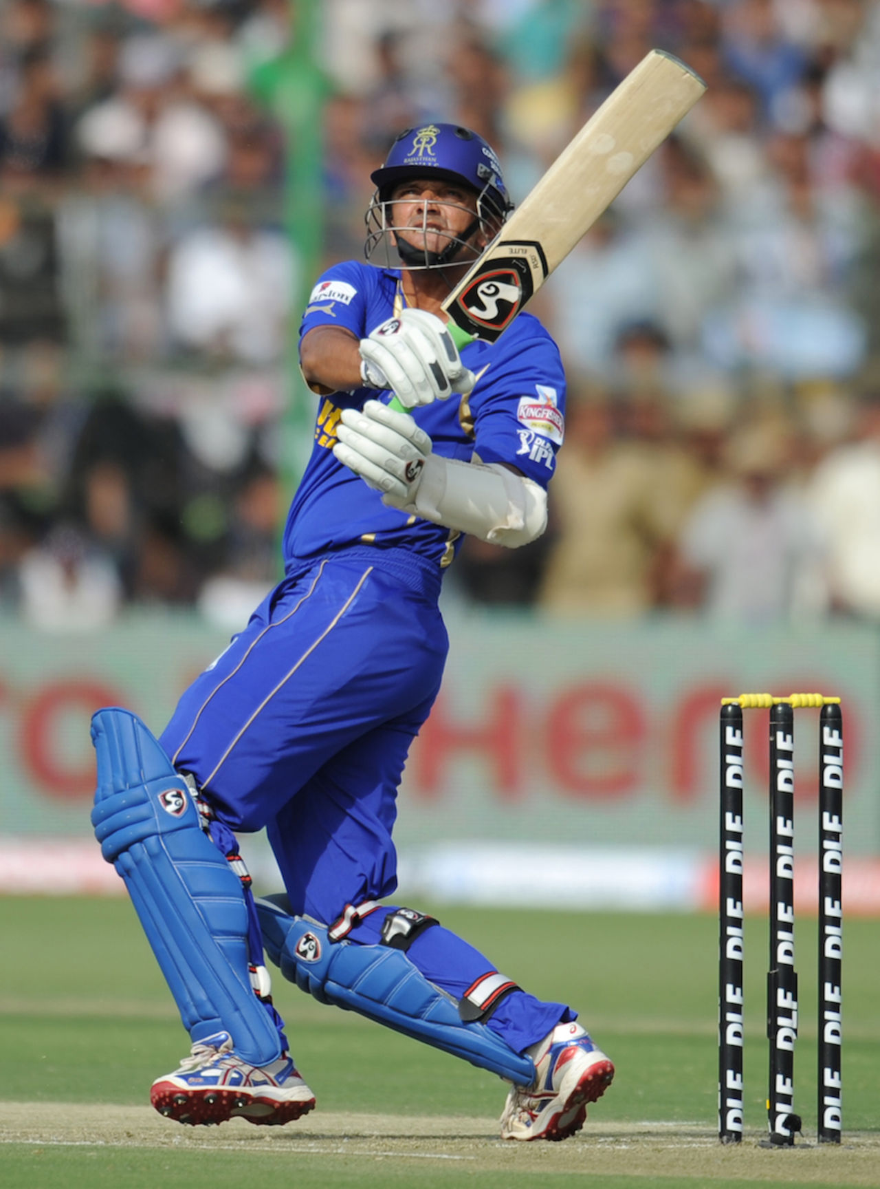Rahul Dravid hooks a ball for six, Rajasthan Royals v Kolkata Knight Riders, IPL, Jaipur, April 8, 2012