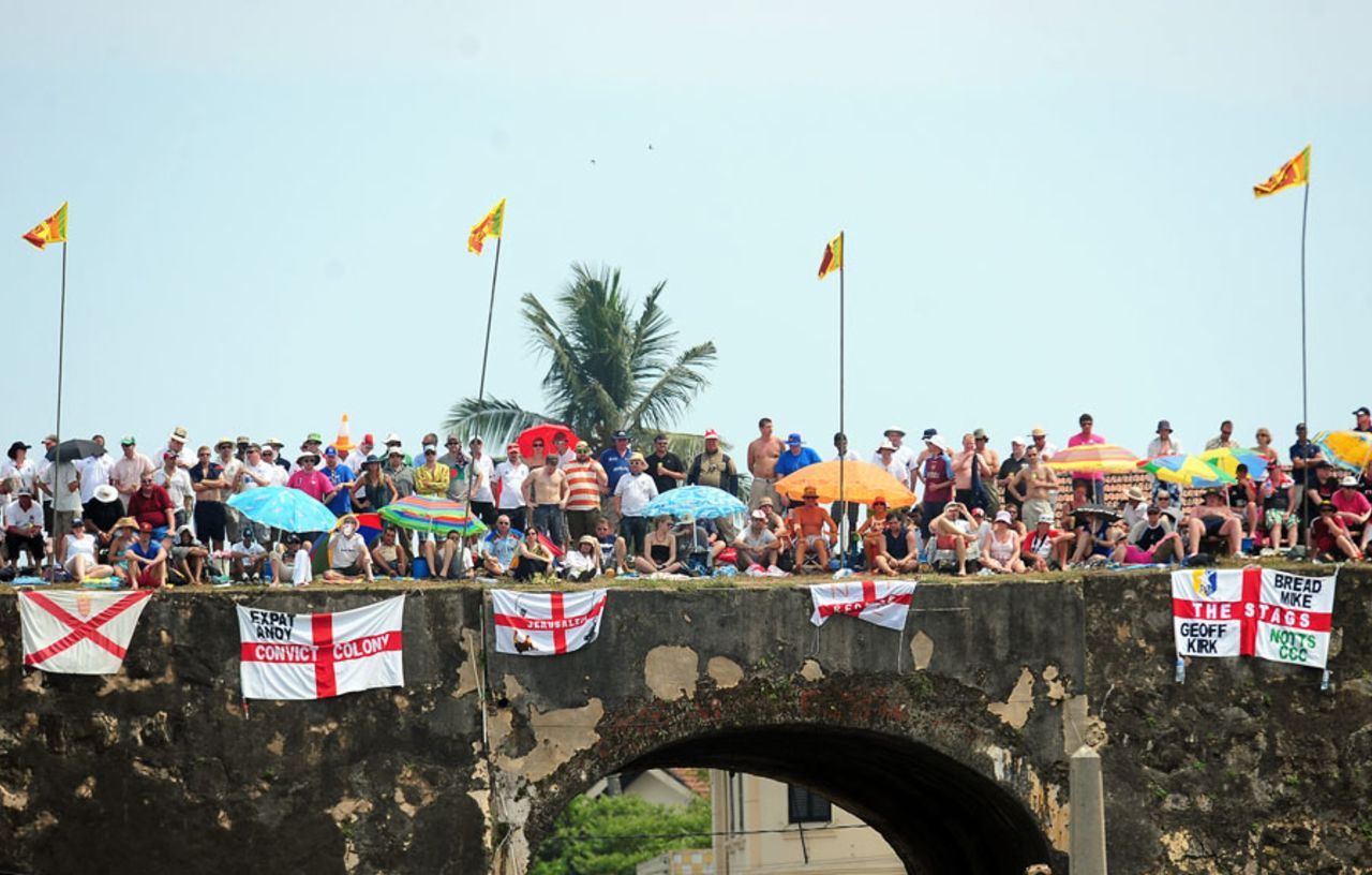 Fans enjoy the cricket from the ramparts of the Galle fort, Sri Lanka v England, 1st Test, Galle, 4th day, March 29, 2012