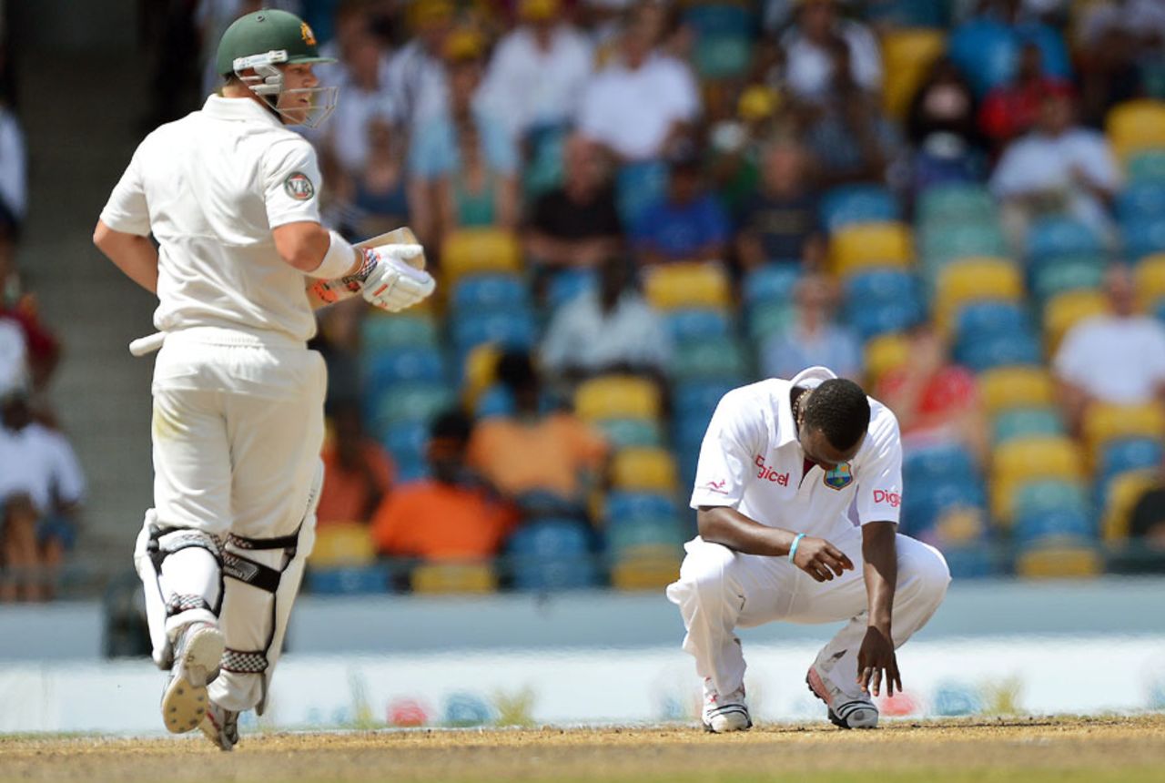 Kemar Roach rued his lack of luck as Australia's chase began, West Indies v Australia, 1st Test, Barbados, 5th day, April 11, 2012