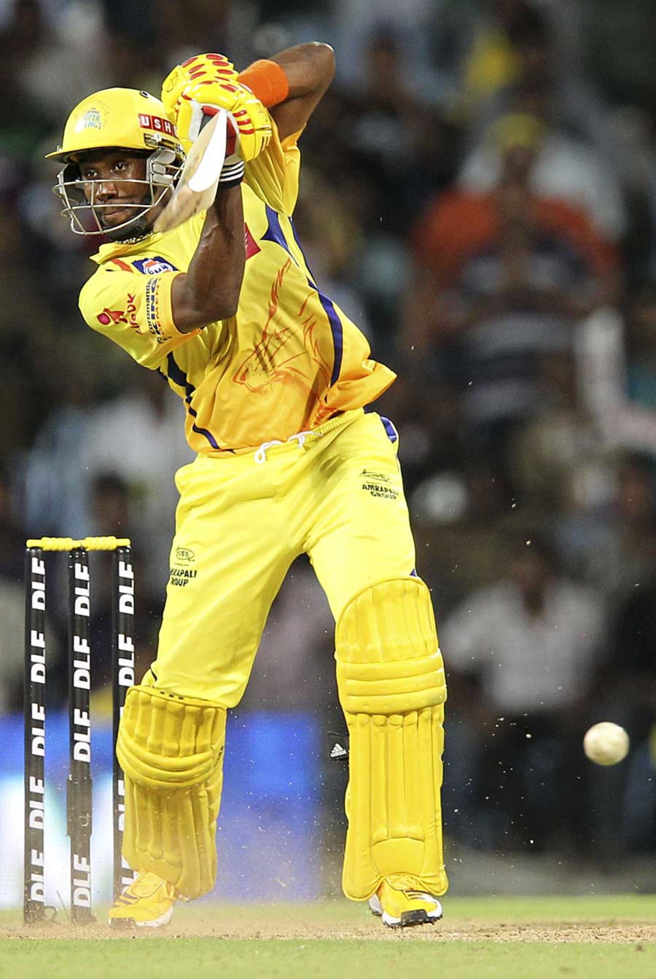 Dwayne Bravo made 25, Chennai Super Kings v Royal Challengers Bangalore, IPL, Chennai, April 12, 2012